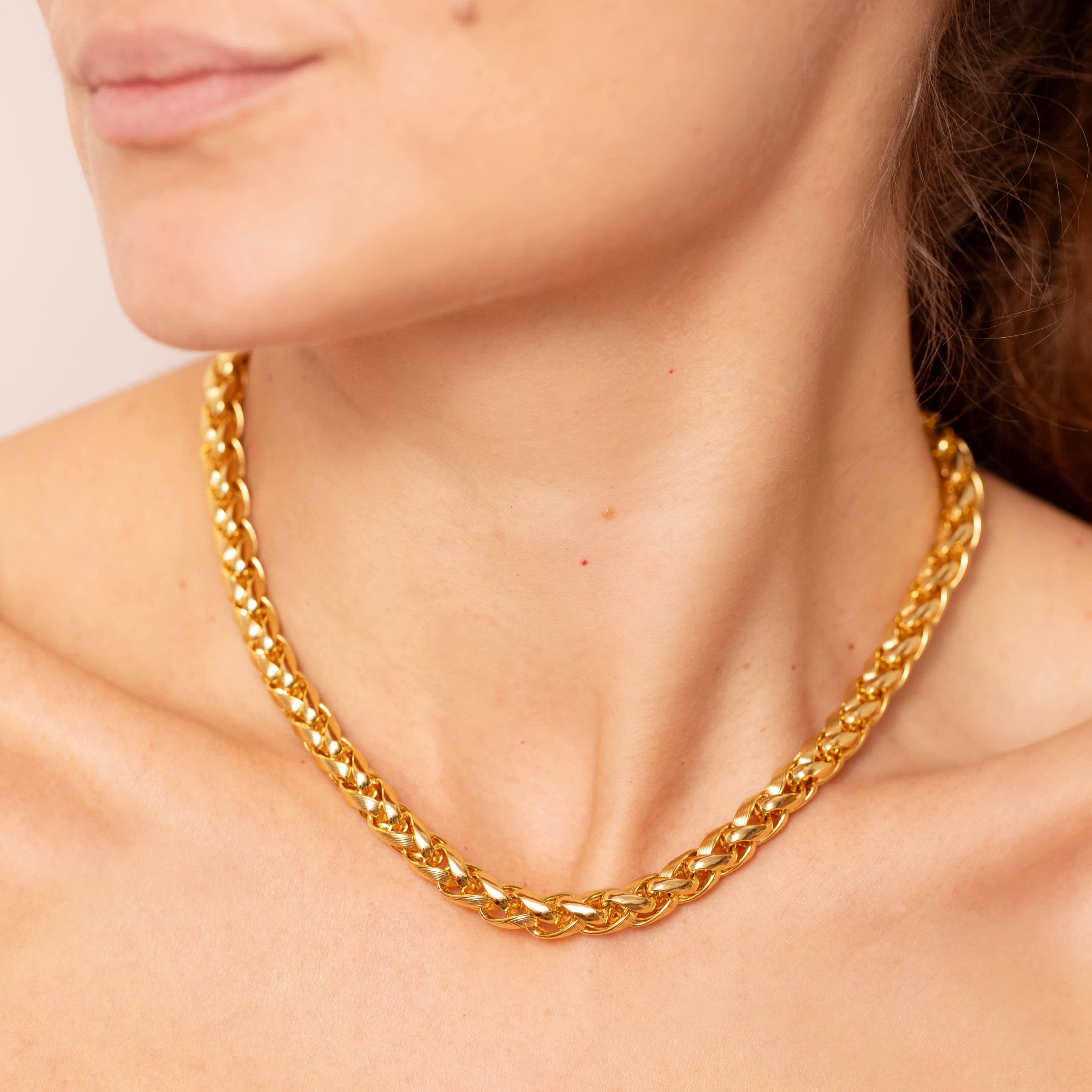 Vintage Heavy Chunky Chain Necklace Gold Trip Wolf Badger