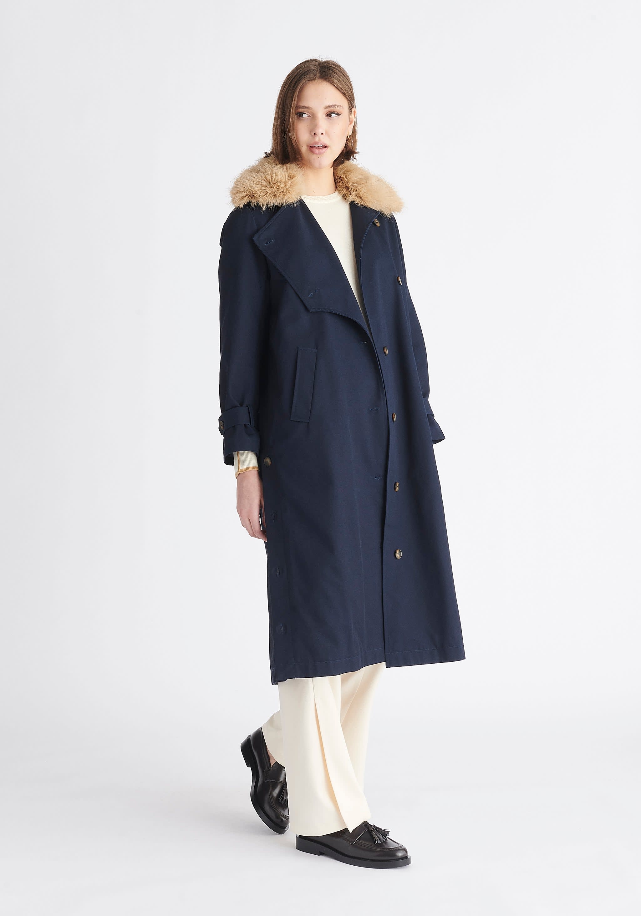 Faux Fur Collar Coat In Navy by PAISIE