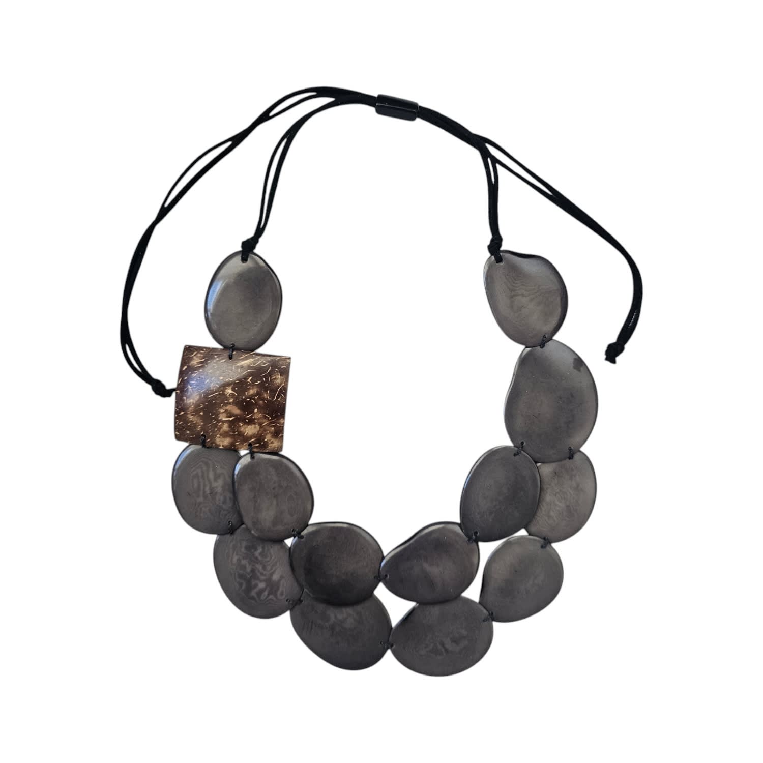 Shamuk Women's Tagua And Coconut Necklace Grey