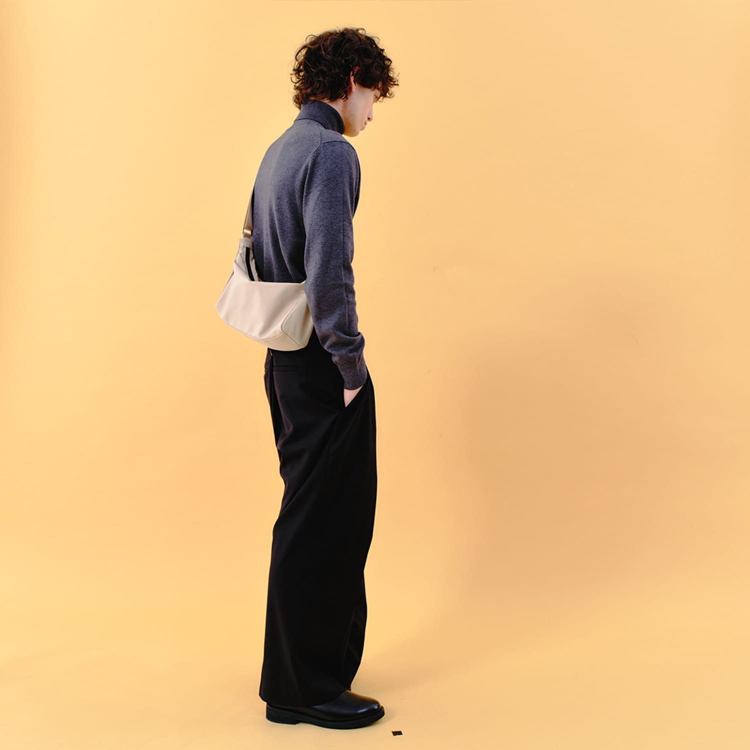 Ark Messenger Bag Xs - Beige | HAH ARCHIVE | Wolf & Badger