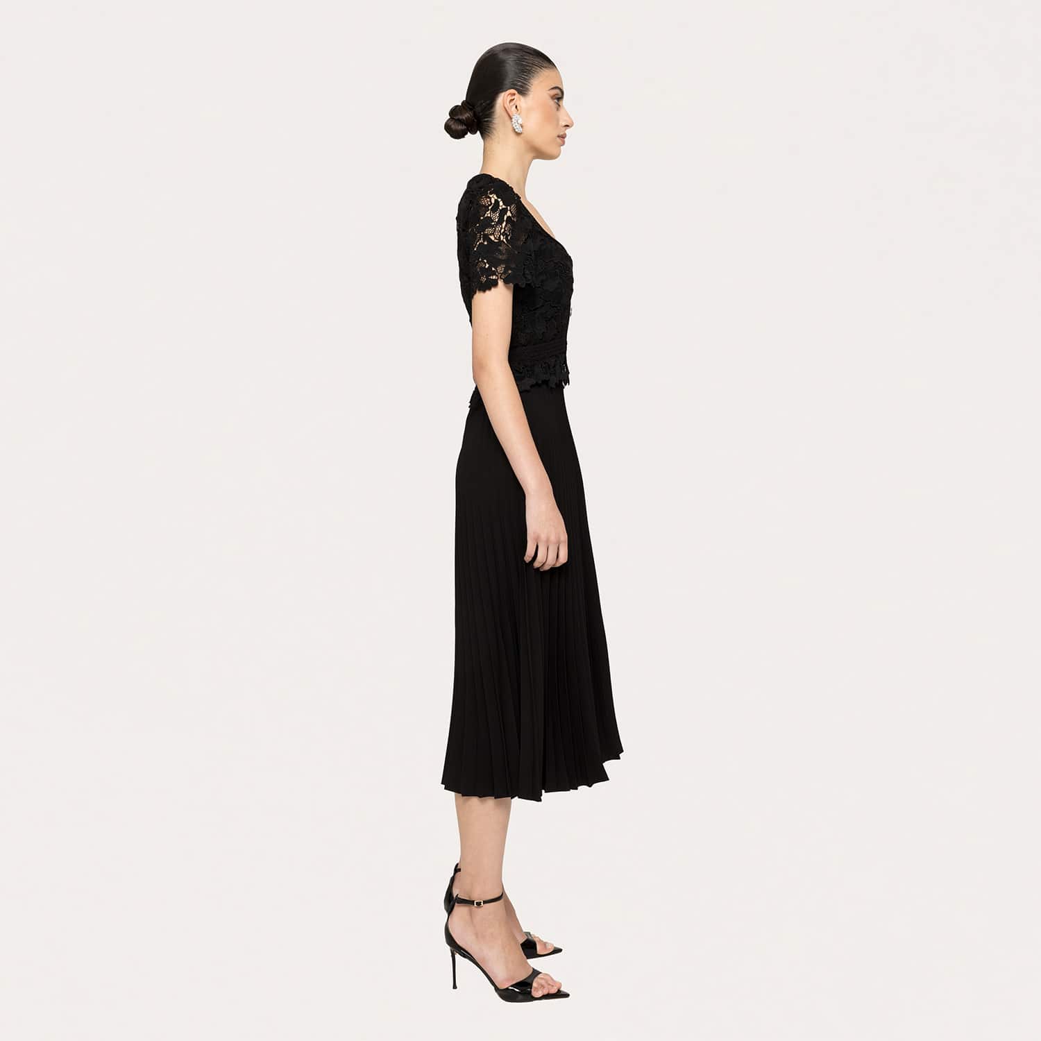 chinese dress ladies Black Lace Pleated Dress main image 1