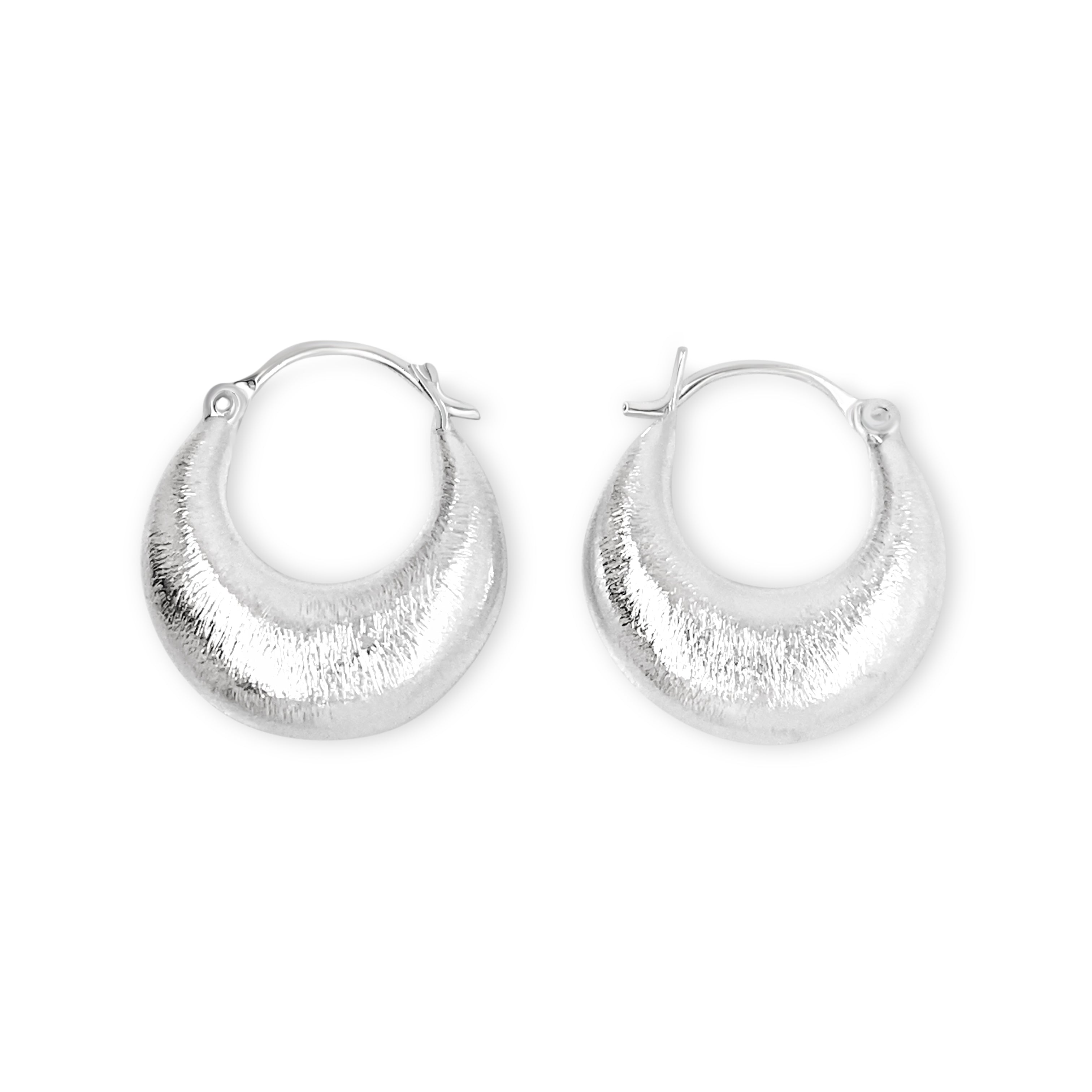Gem Bazaar Jewellery Women's Cashew Earrings In Brushed Silver In Silver