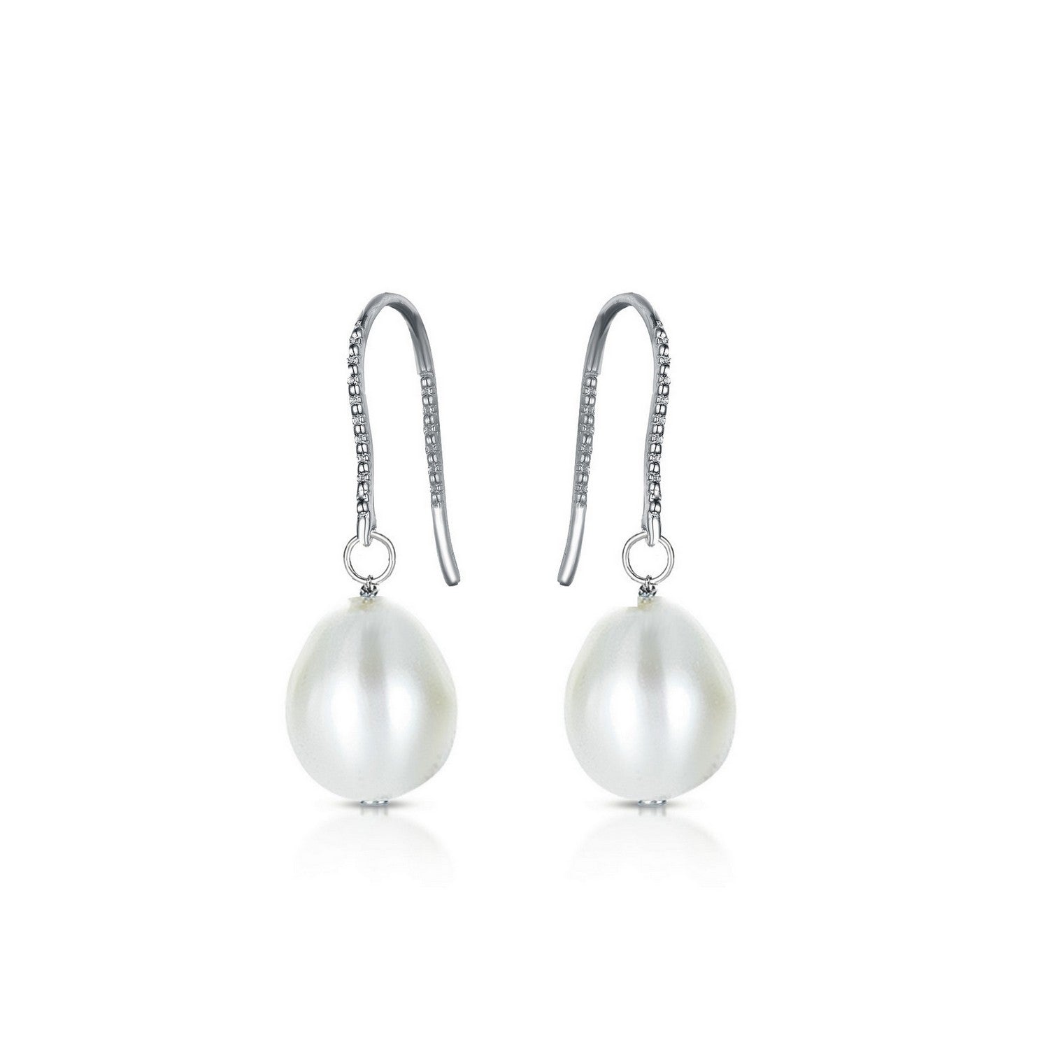 Genevive Jewelry Women's White / Silver Brigitte Classic Pearl Drop Earrings In Multi