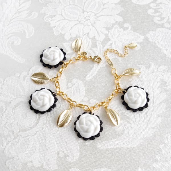 Poporcelain Porcelain Camellias & Golden Leaves Bracelet In Leaves