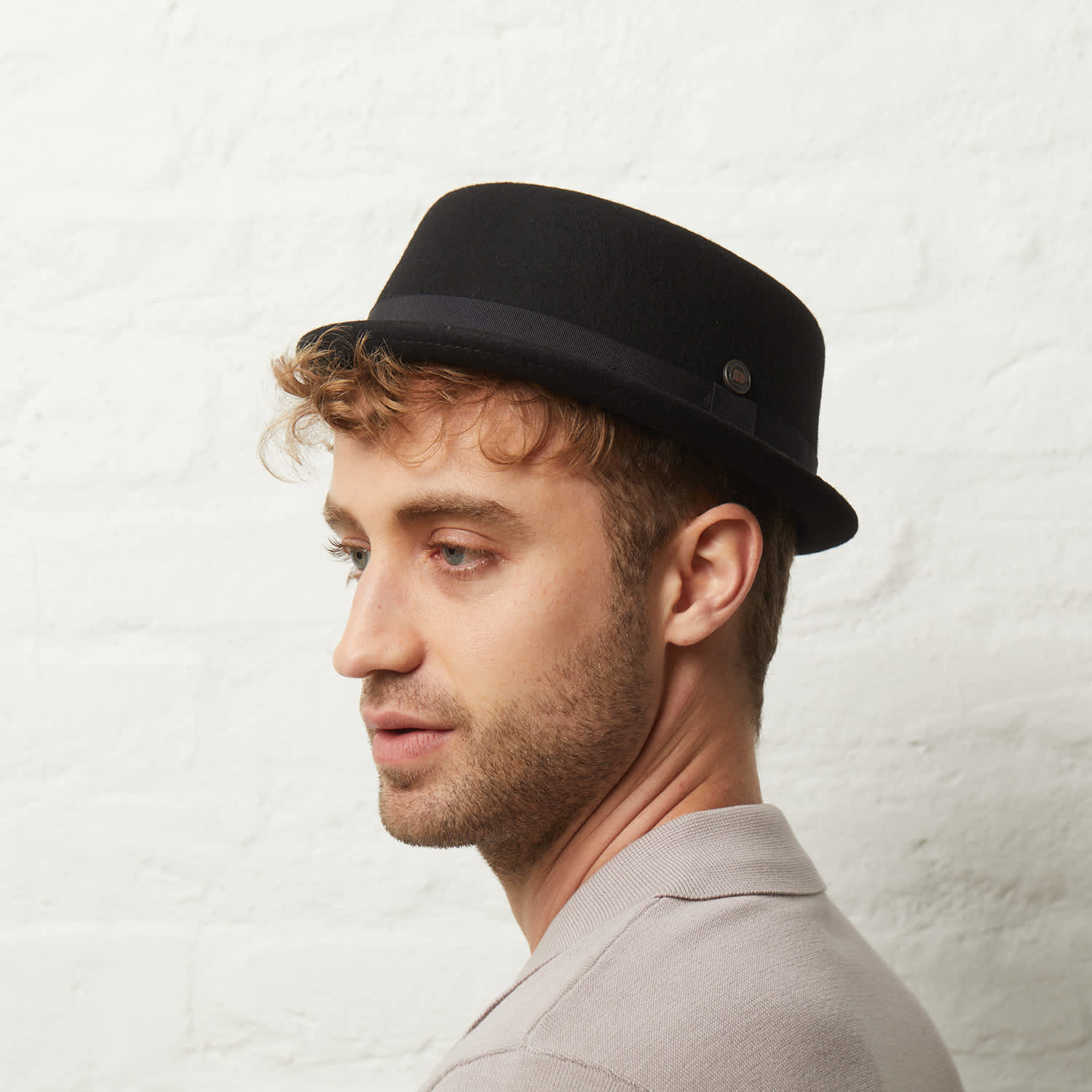 Small black hat store