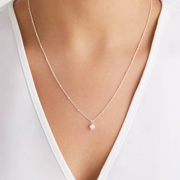 Lily & Roo Sterling Silver Single Pearl Necklace On Satellite Chain In Satellite