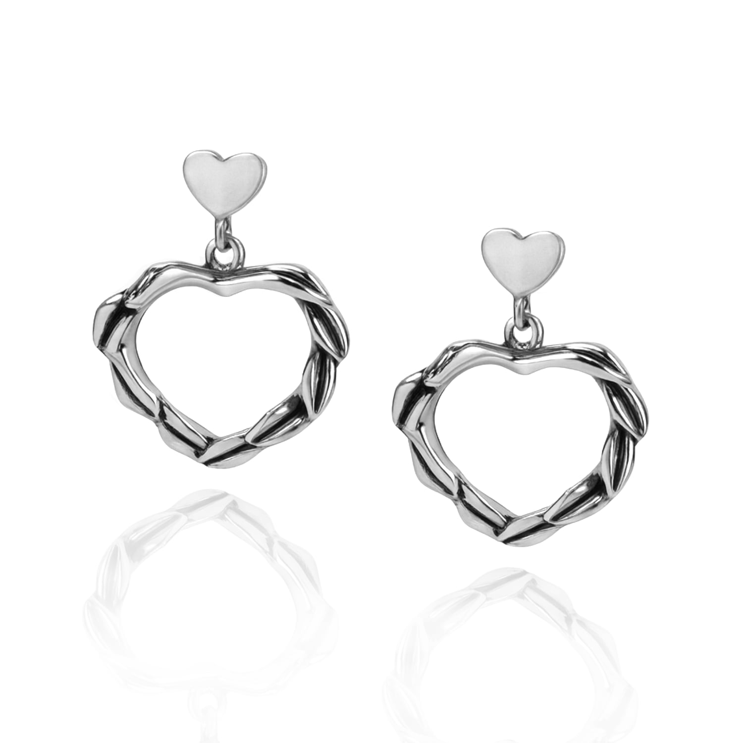 Unaloe Women's Earrings Belove With Heart And Leaf Pendants In Sterling Silver. In Silver
