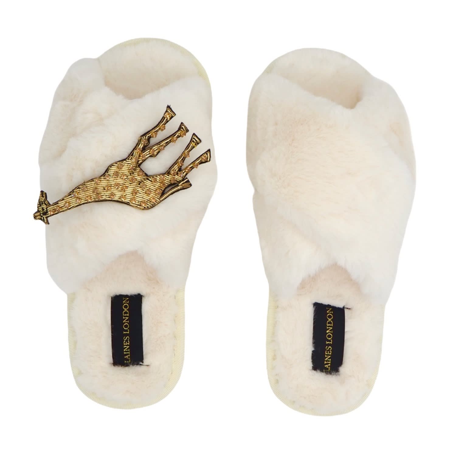 fluffy slippers with brooch