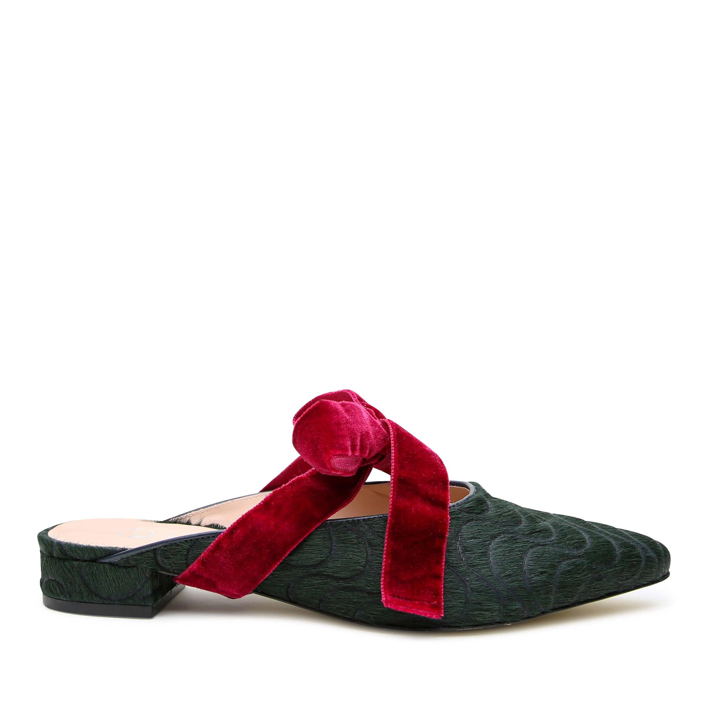Alterre Women's Groovy Green Marie Point Slide In Green