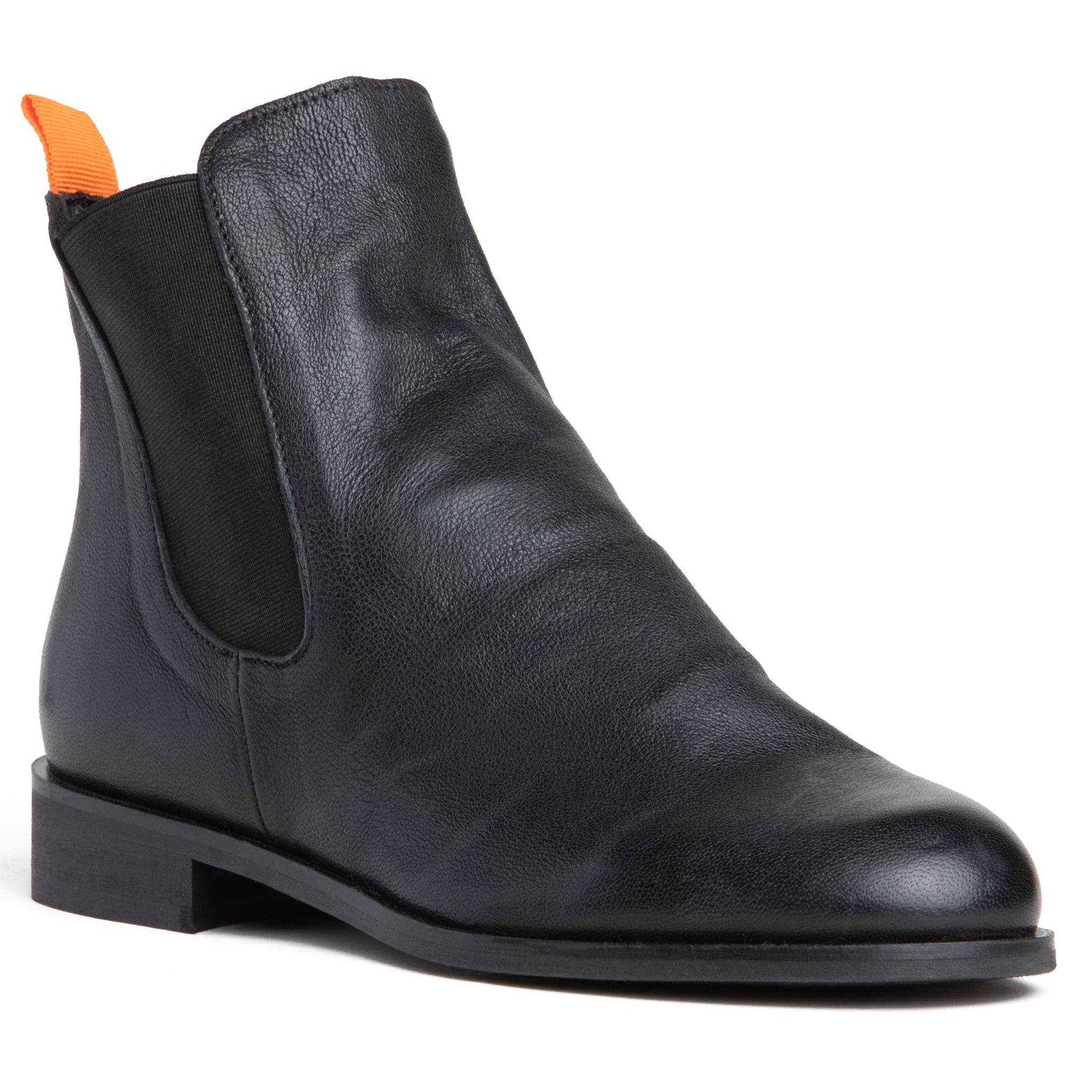 Beautiisoles By Robyn Shreiber Made In Italy Women's Neutrals / Grey Reba Black Leather Flat Chelsea Ankle Bootie In Black