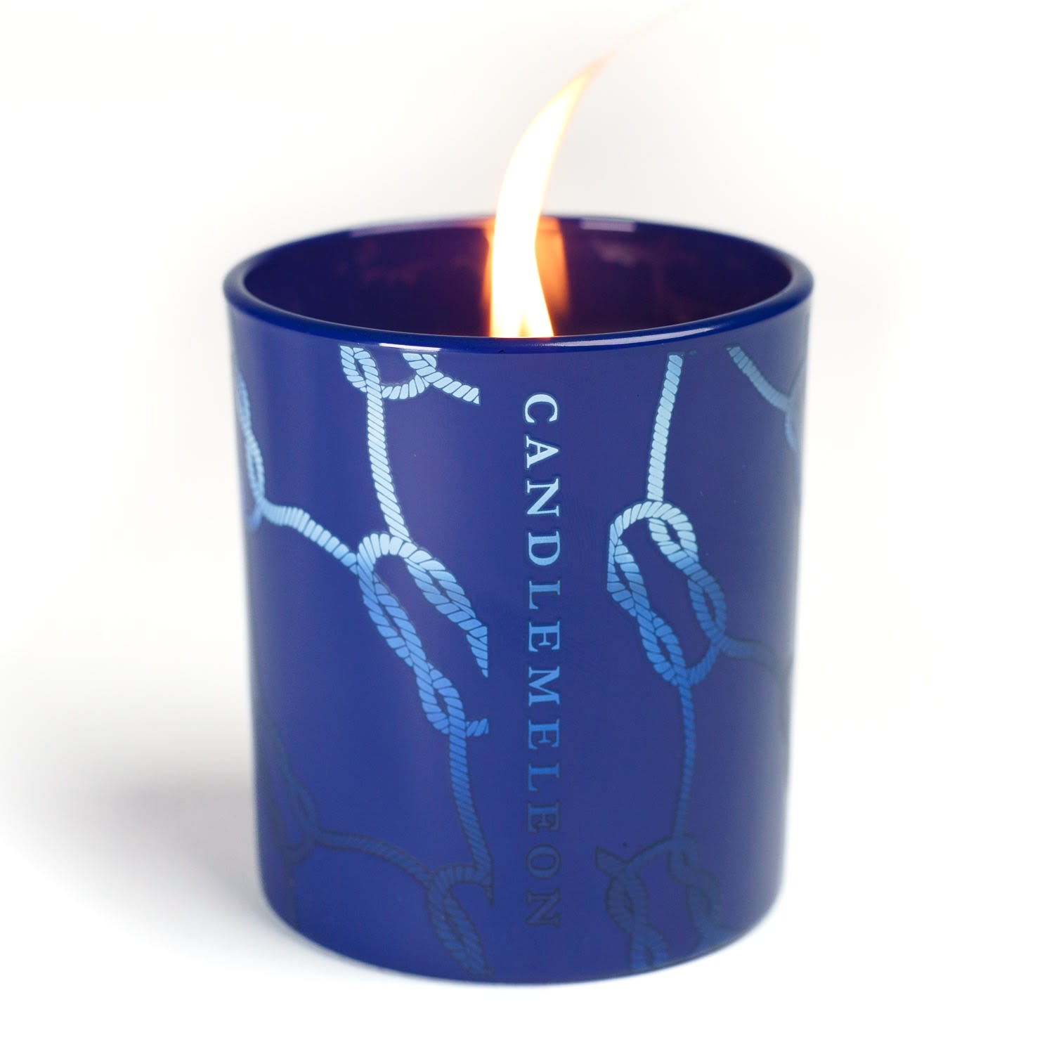 Blue / White Biscay Candle - Eucalyptus, Patchouli & Water Lily 200G Candlemeleon