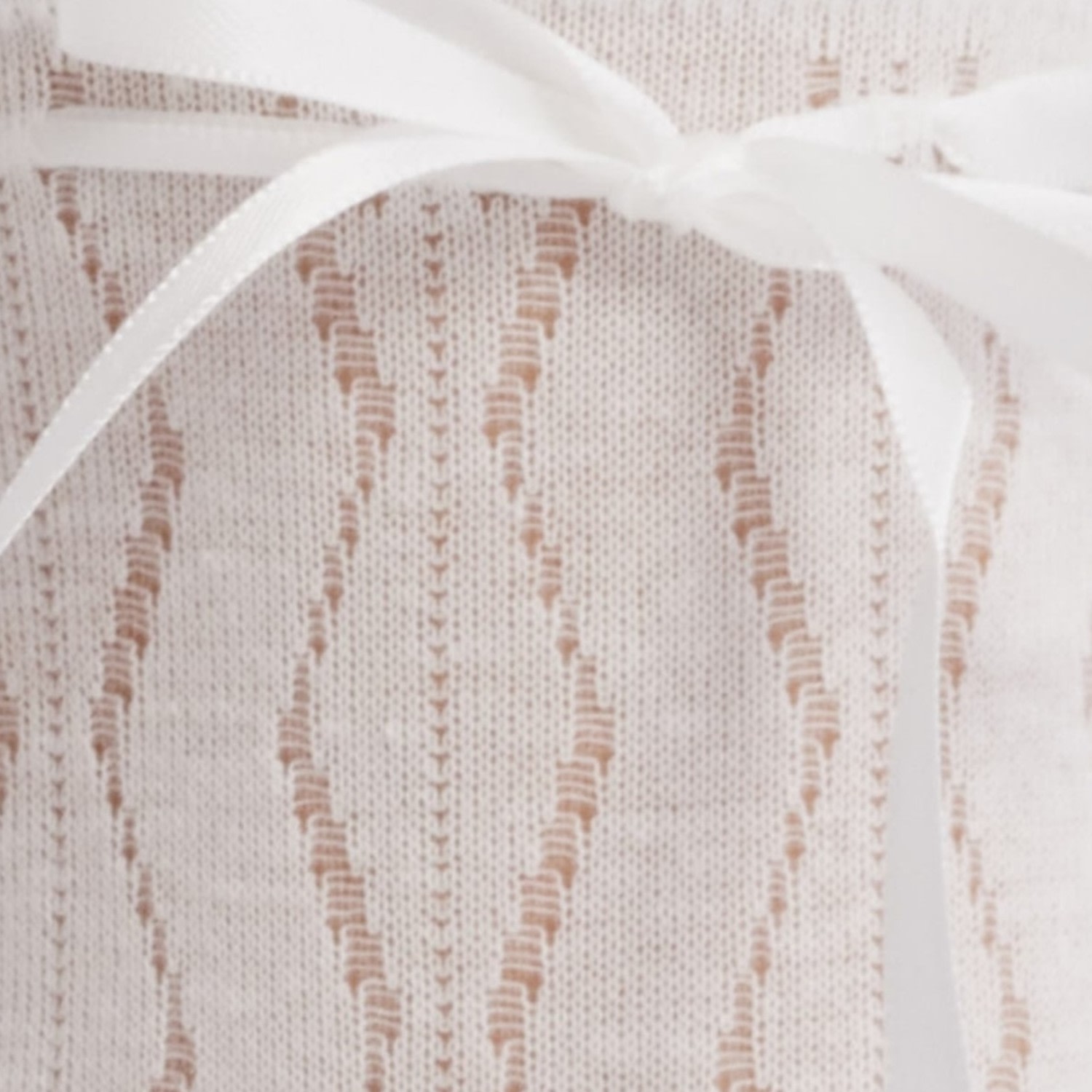 High Heel Jungle By Kathryn Eisman Women's Bella Satin Bow Socks White