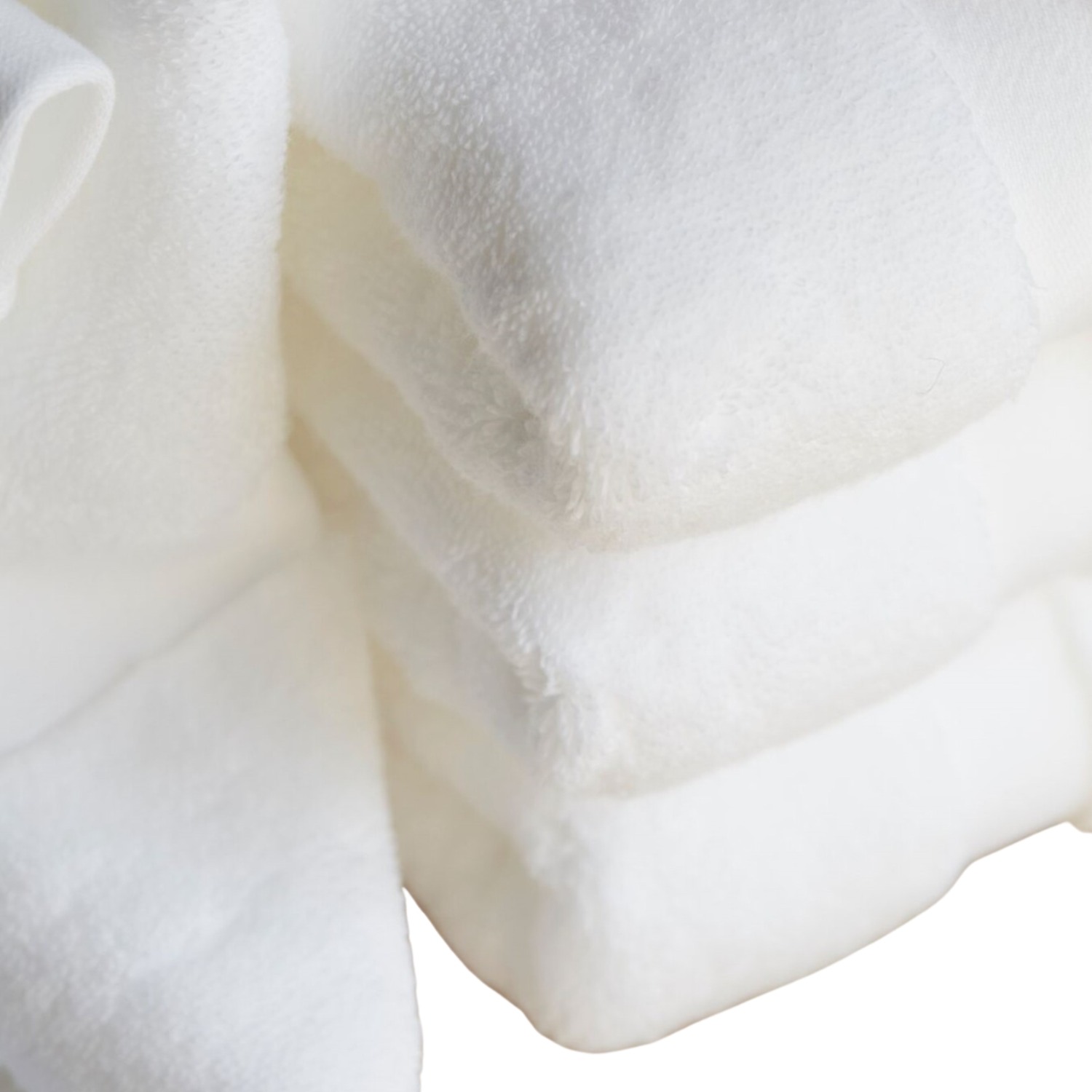 London & Avalon White Signature Luxurious & Fluffy Bath Towel