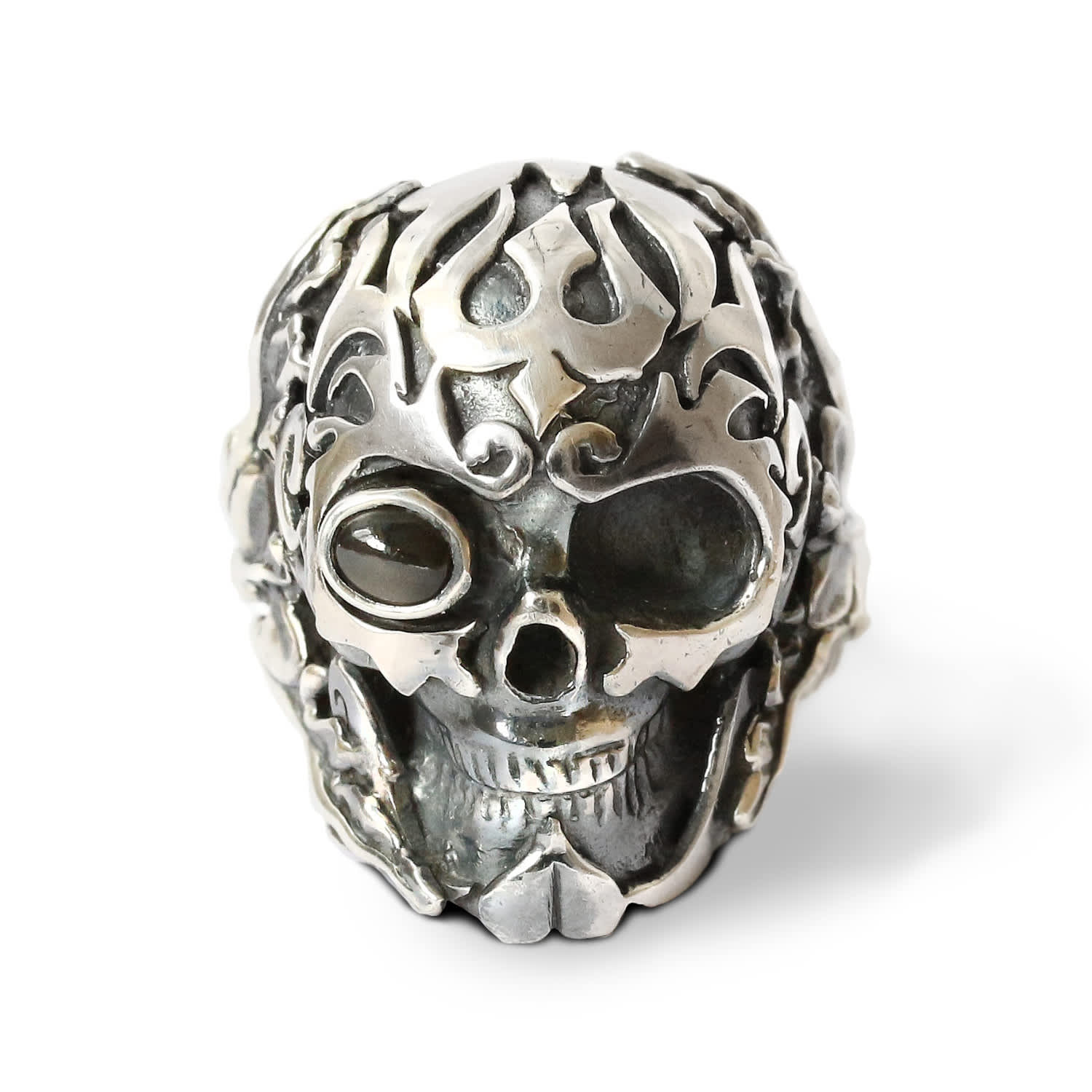 The Jewellery Store London Women's Silver / Black Mystic Earth Power Skull Ring With Black Star Or Star Diopside In Sterling Si