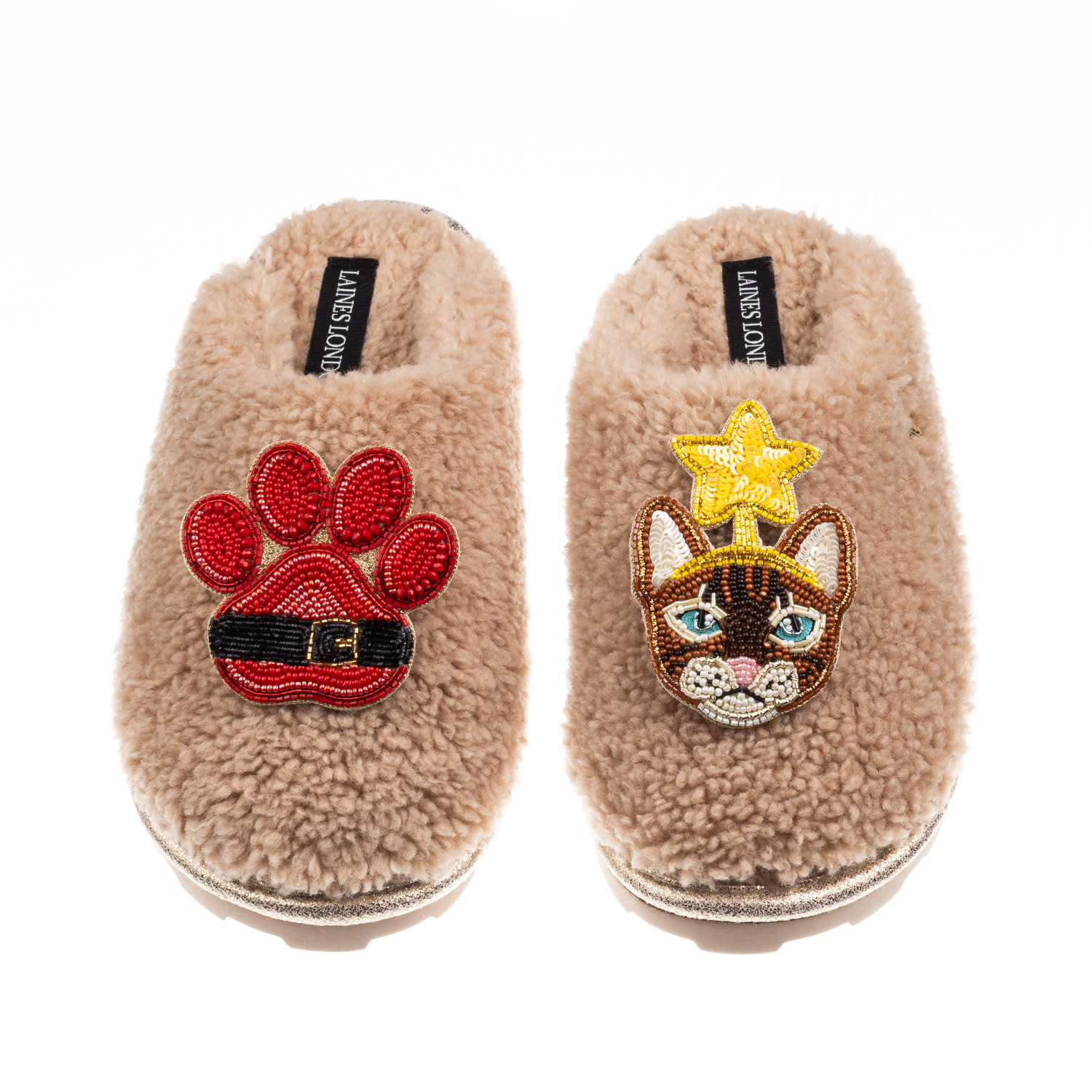 Laines London Women's Brown / Neutrals Teddy Closed Toe Slippers With Christmas Brown/orange Tabby Cat & Paw Brooc In Brown