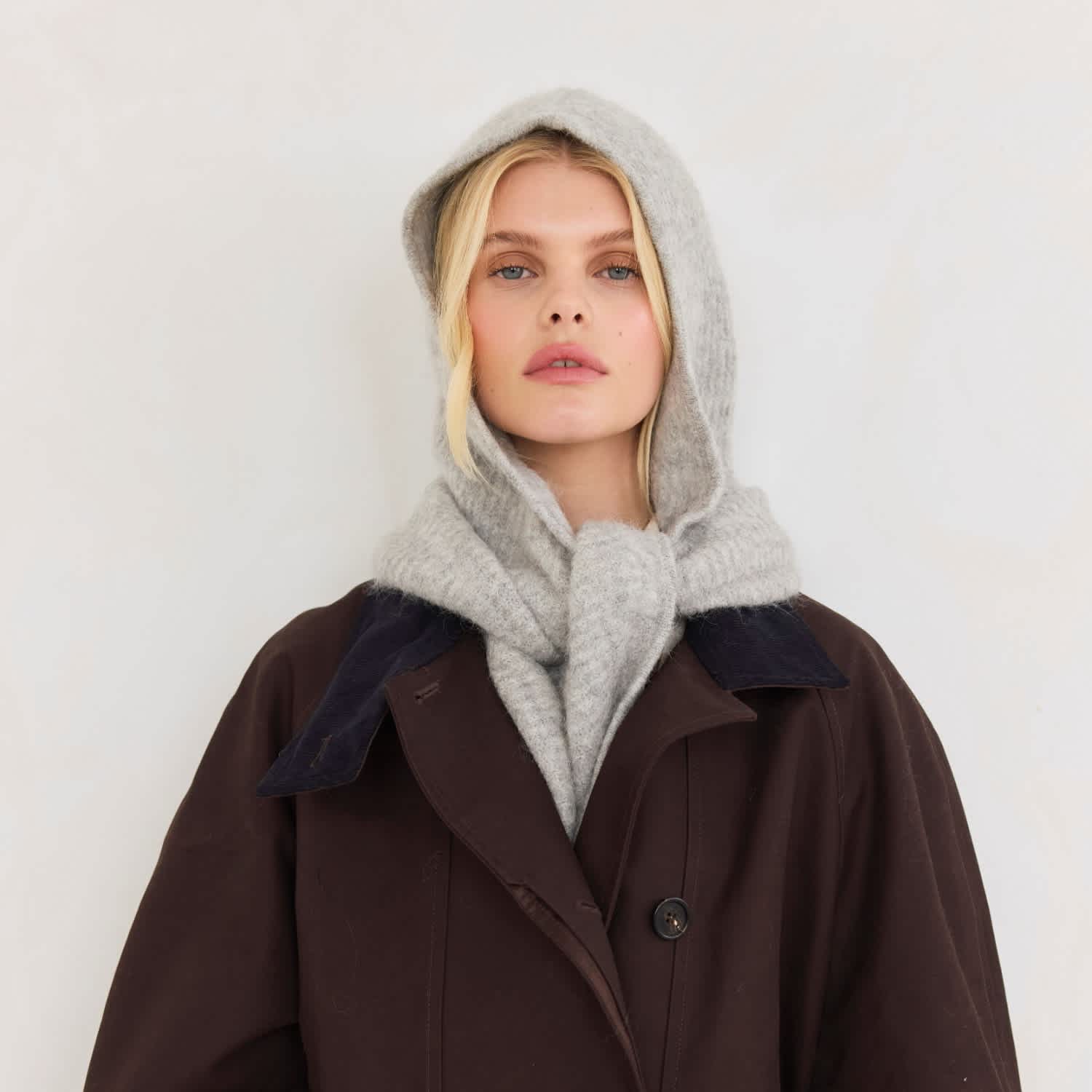 The Alpaca Hooded Scarf - Blizzard Grey | Arctic Fox & Co. | Wolf