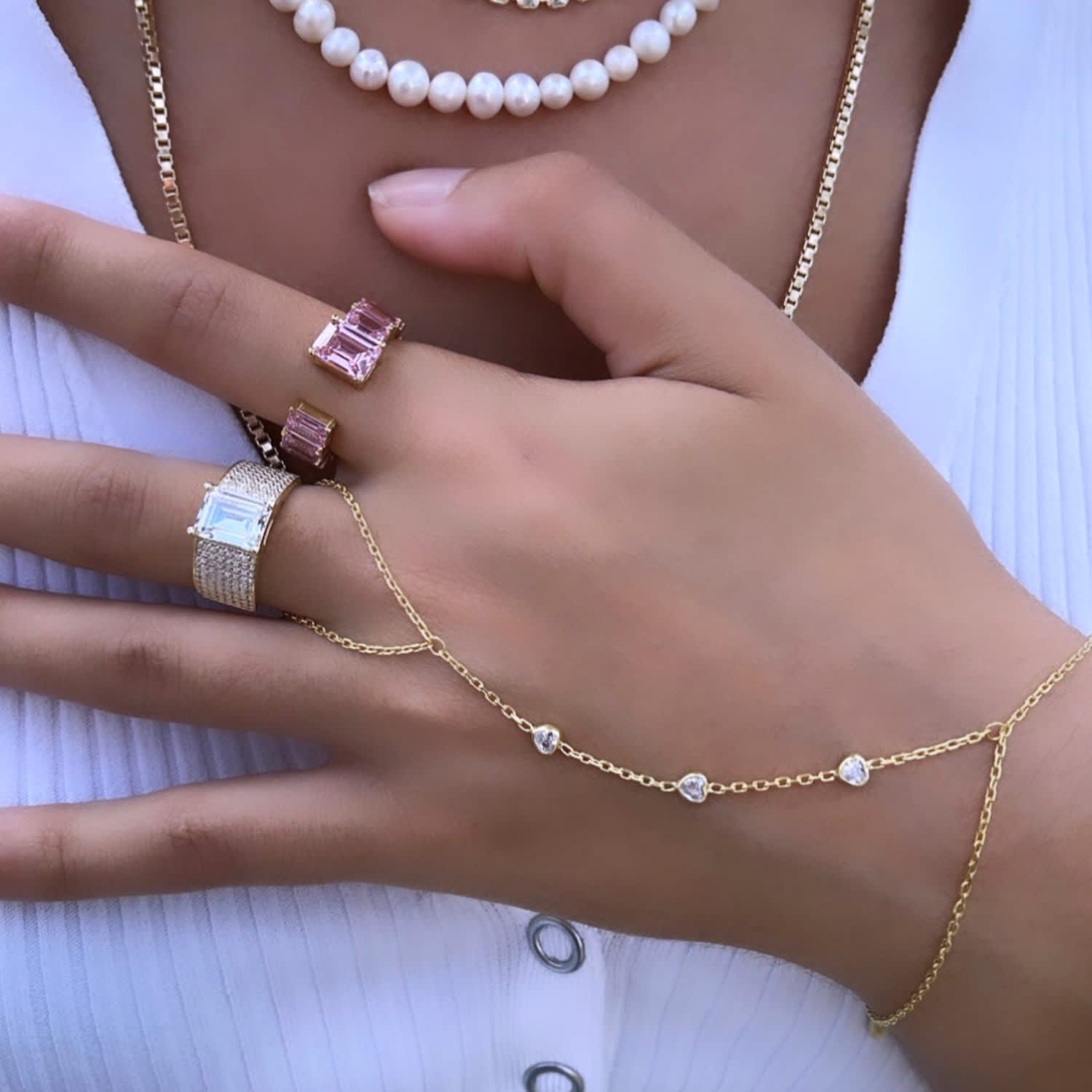 Heart Hand Chain Gold SHYMI Wolf Badger