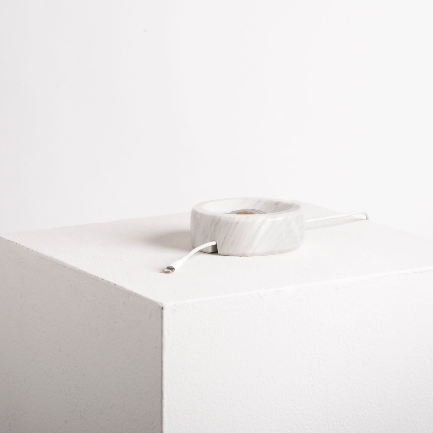 Cable Holder White Marble And Jacob Wolf Badger