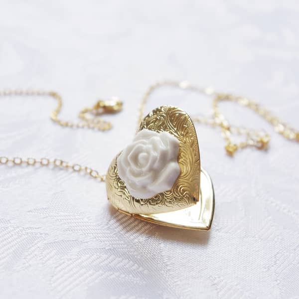 Poporcelain Classic Heart Locket With Porcelain Rose Pendant Necklace In Pendant