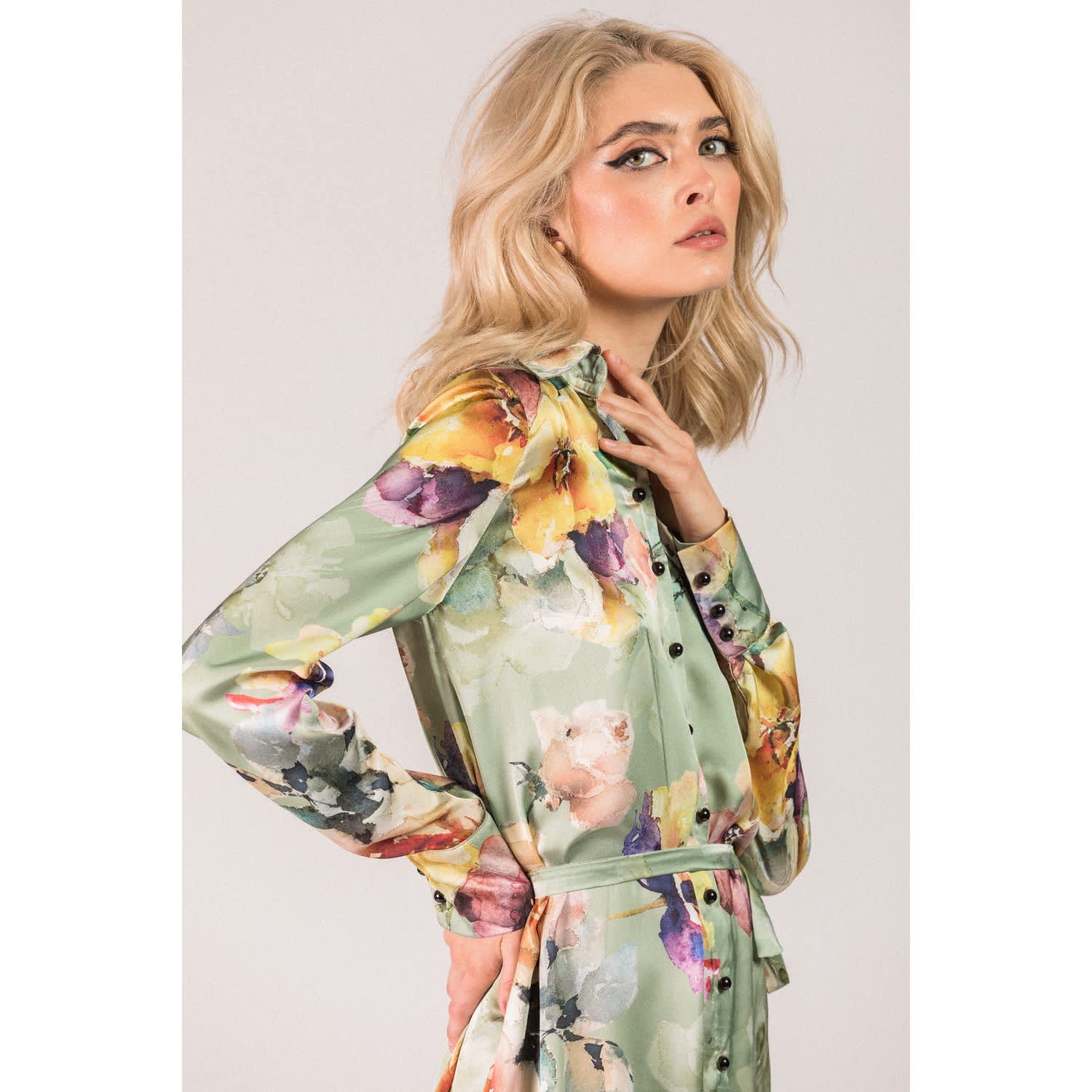 floral shirt dress Alex | Blue & White Blue Floral Print Midi Shirt