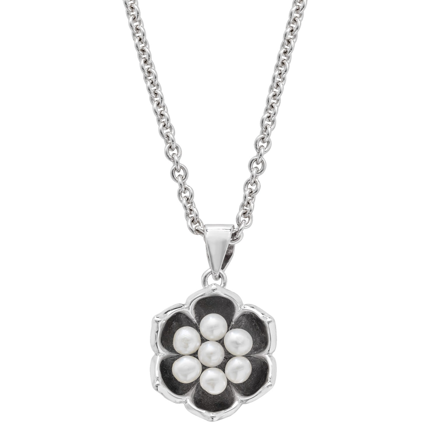 Women’s Silver Royal Pearl Flower Pendant Lucy Quartermaine