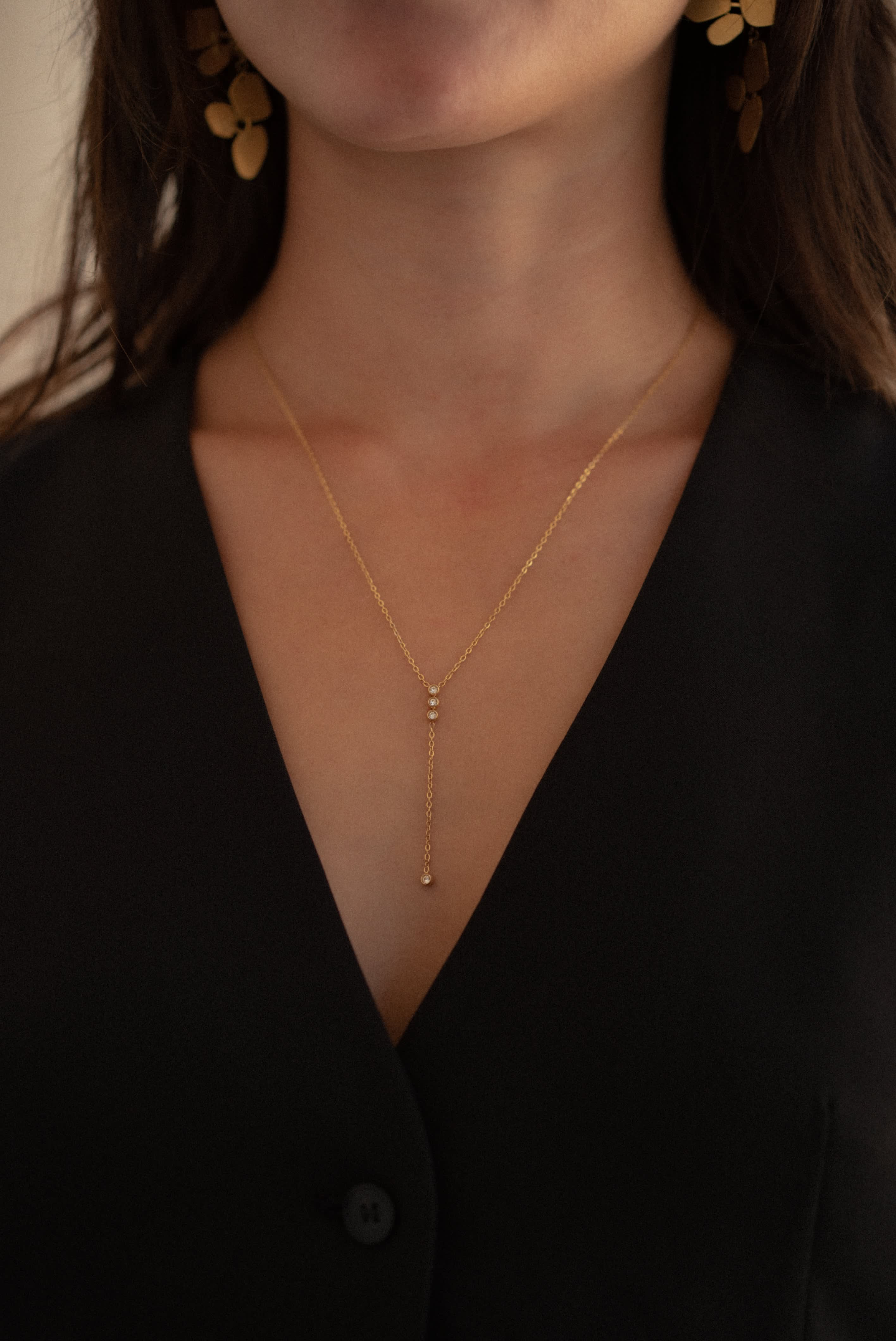 Simple online lariat necklace