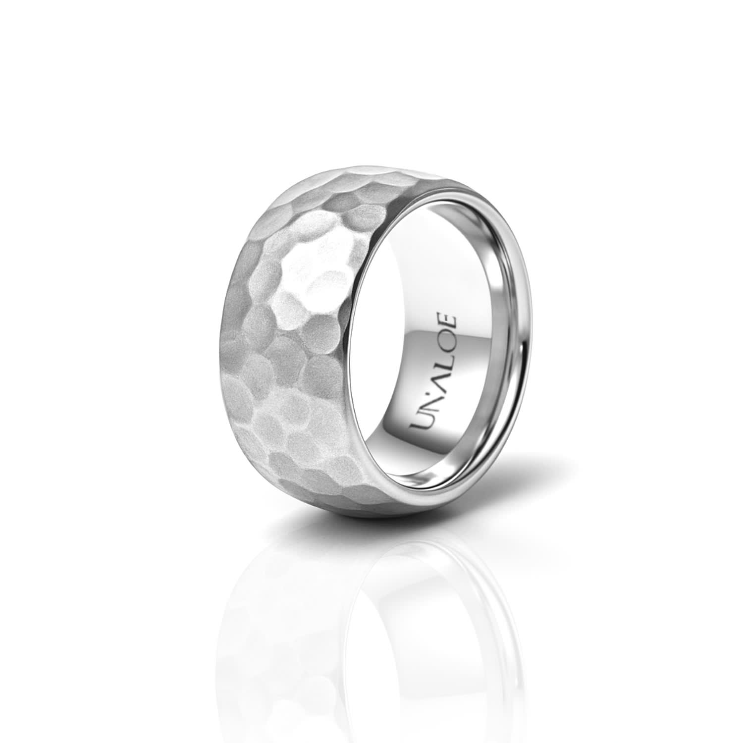 Unaloe Classic Women's Domed Silver Band With Hammered Texture In Silver