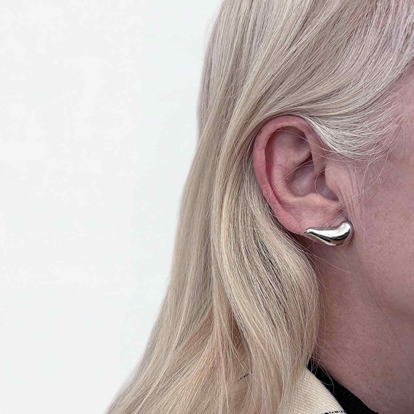 silver-earlobe-cuff-