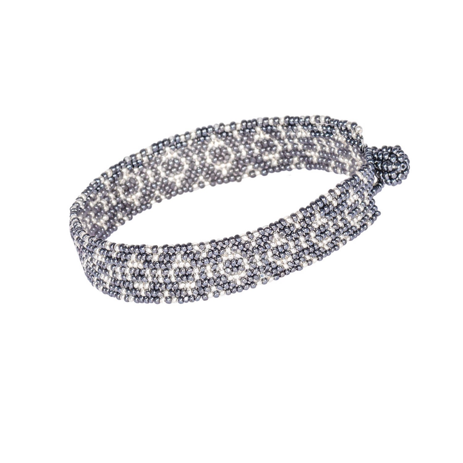 Women’s Linear Woven Bracelet - Metallic Gray, Silver Kuu