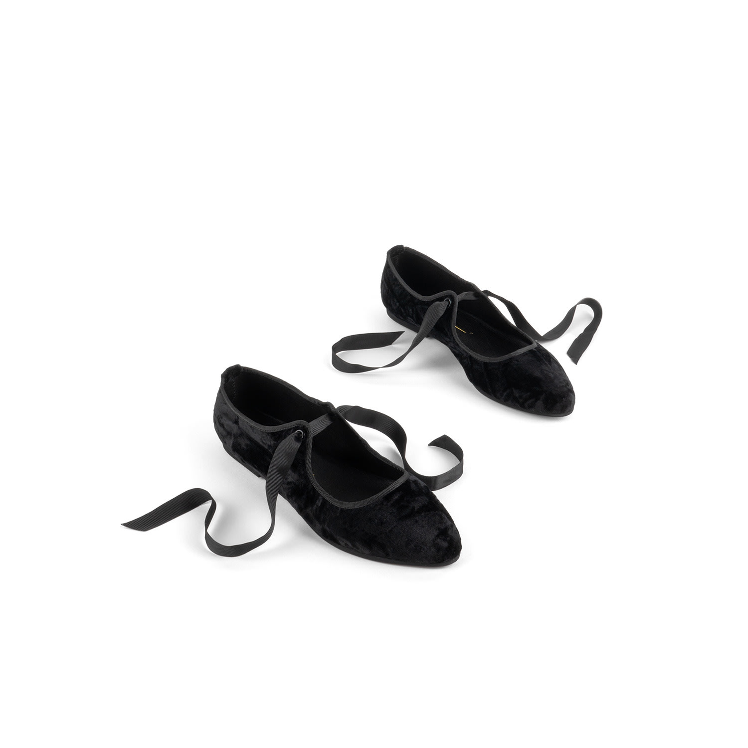 Intentionally Blank Women's Valley Velvet Ballet Flat-black In Black