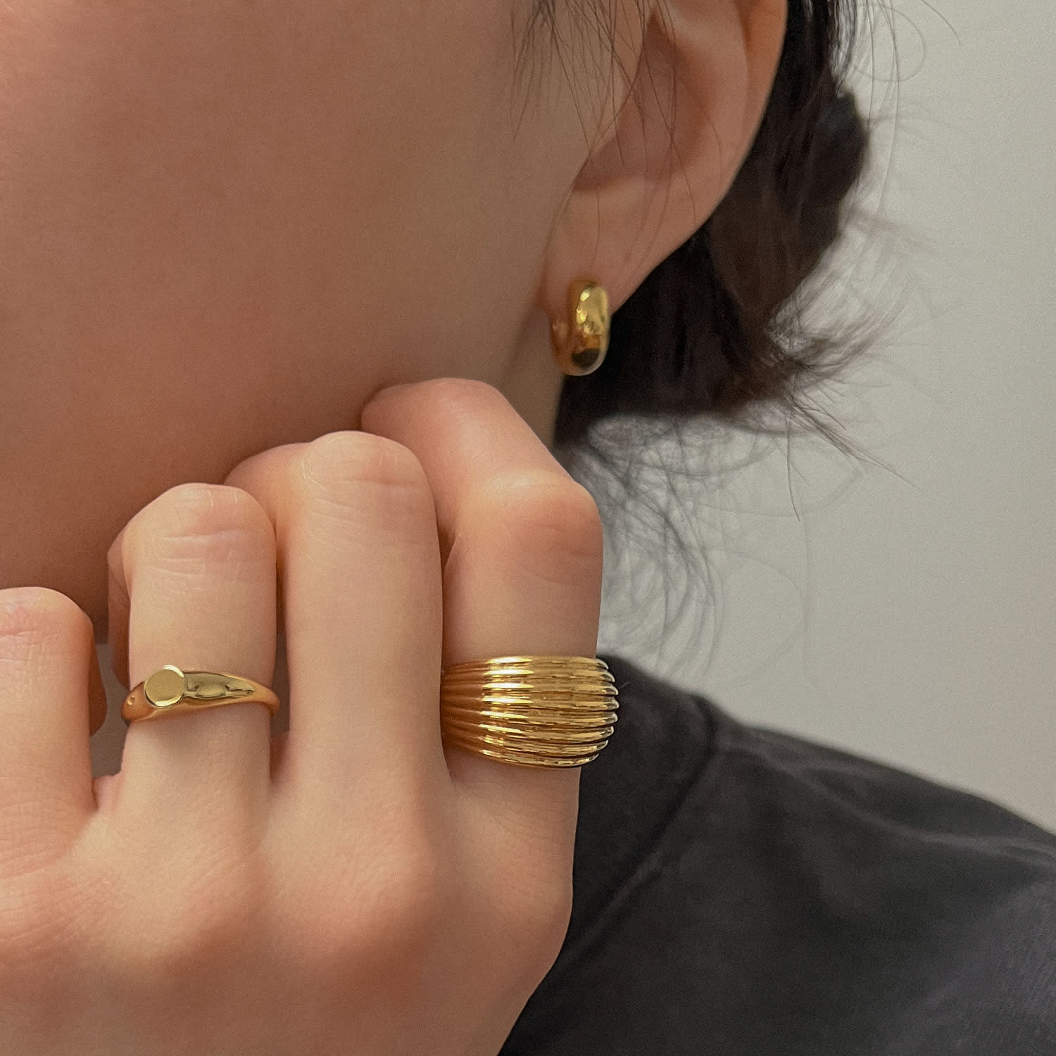 Petite Round Gold Pinky Signet Ring | Côté Caché | Wolf & Badger