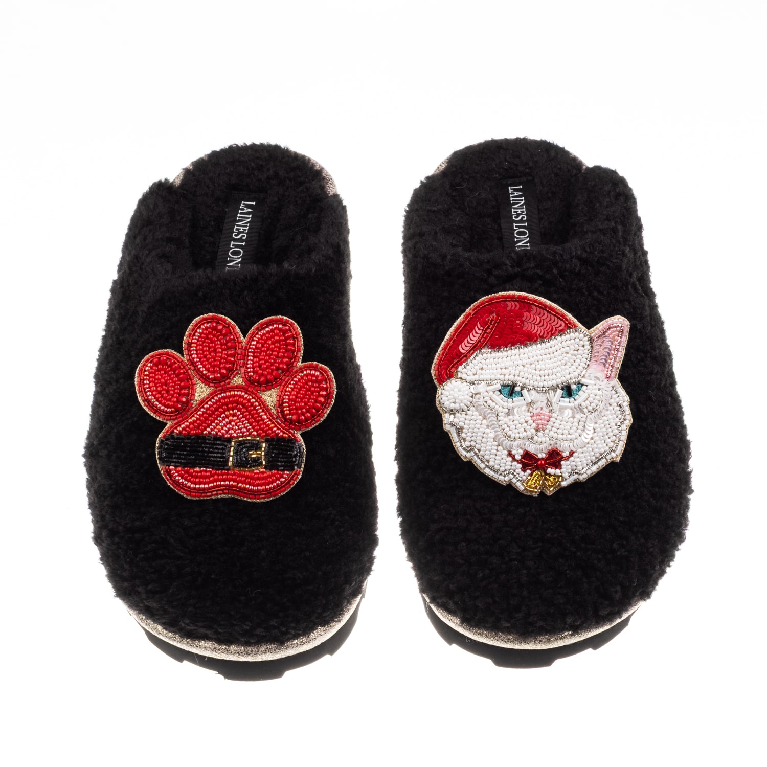 Laines London Women's Teddy Closed Toe Slippers With Christmas White Persian Cat & Paw Brooches - Black In Black