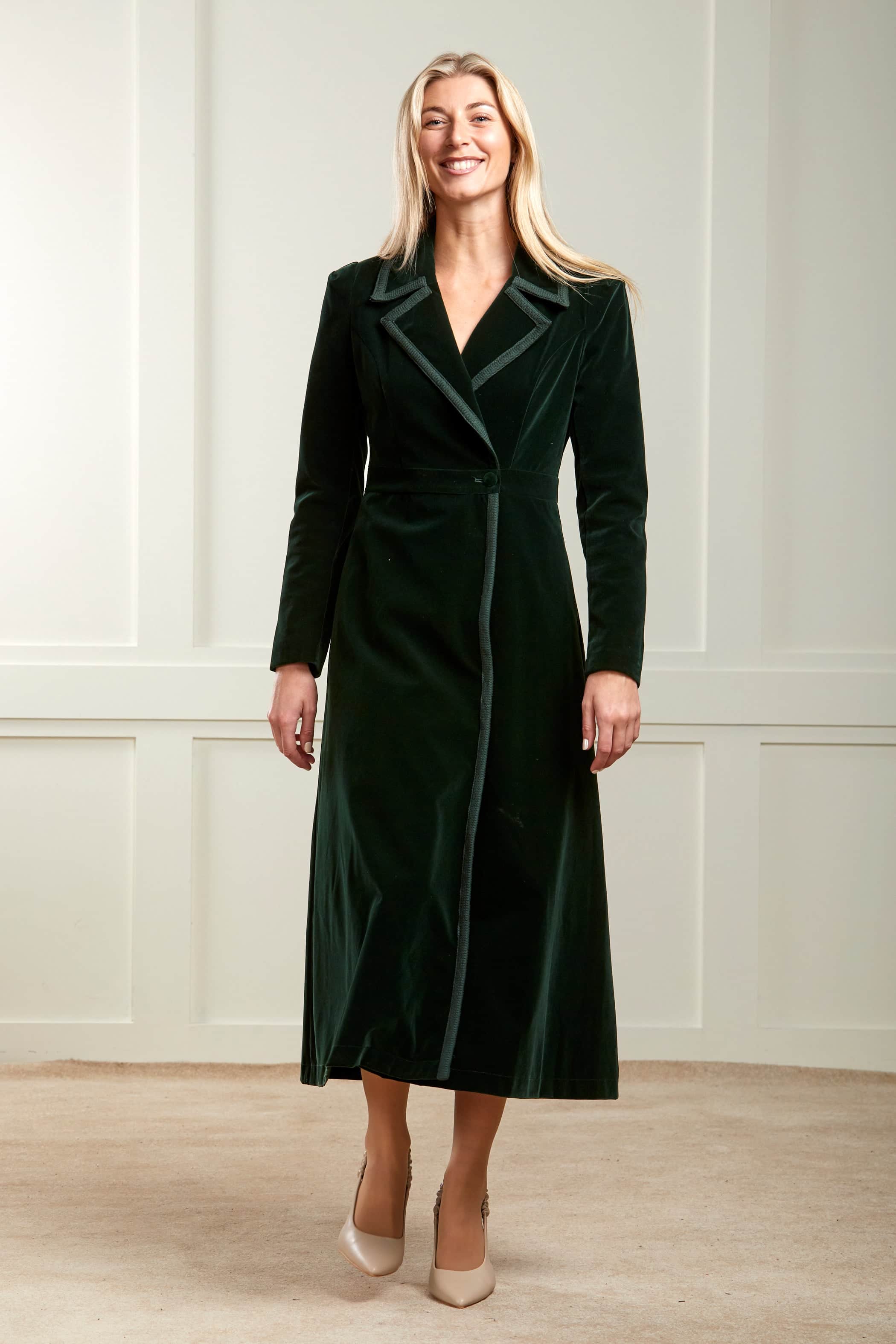 green velvet dress coat neopets Vintage 1950s Dark Green Velvet Swing Coat main image 0