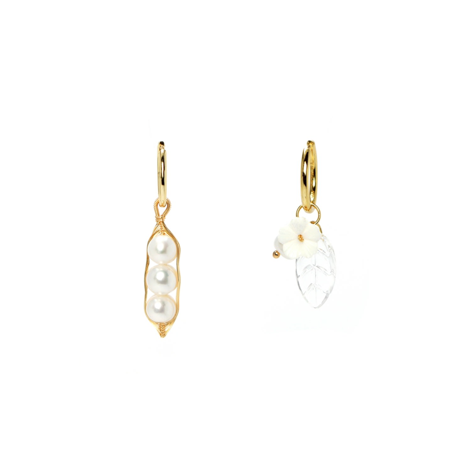 I'mmany London Women's White Garden Peas & Hoop Drop Asymmetrical Earrings Freshwater Pearl In White