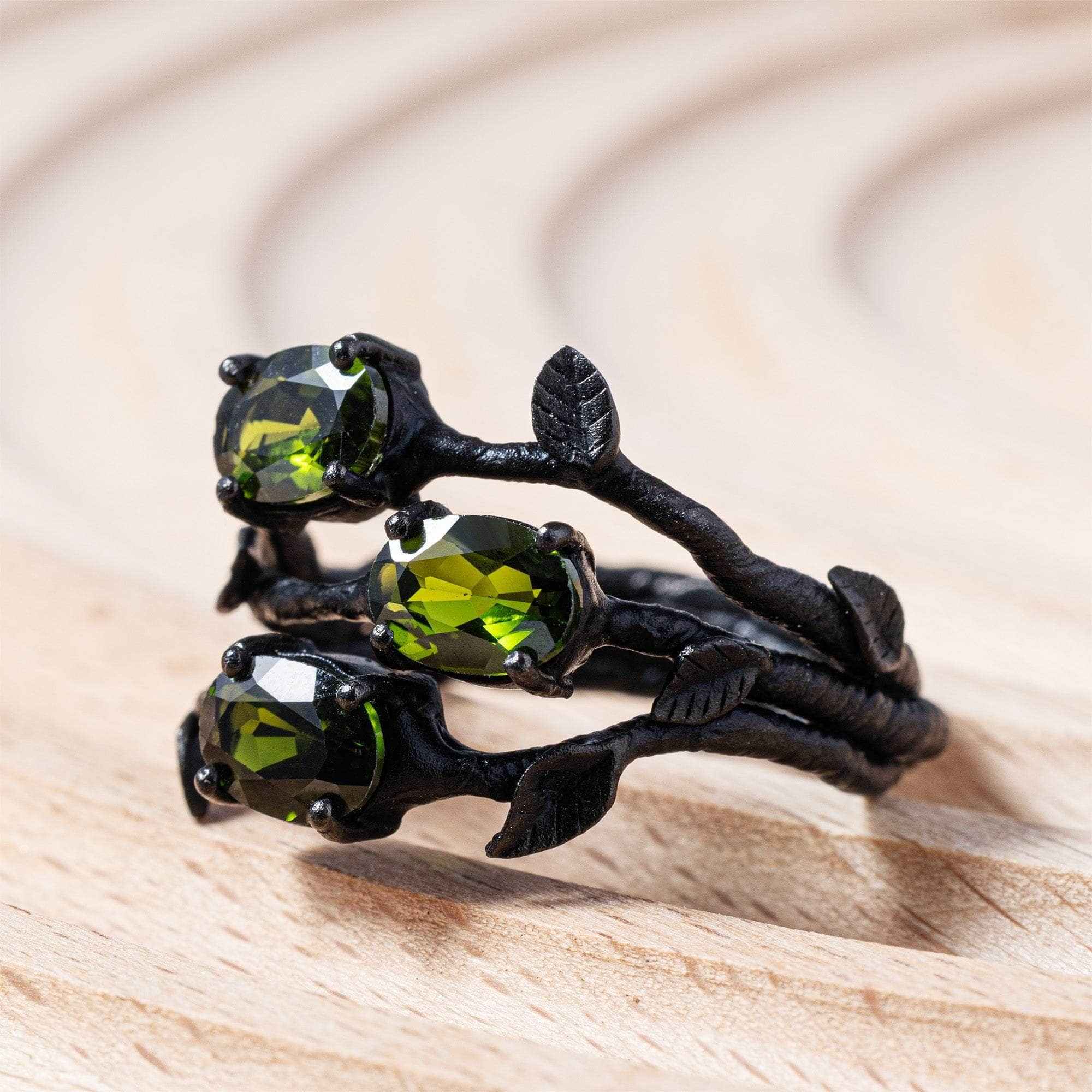 Tenebris Anthracite Plated Silver Ring With Chrome Diopside
