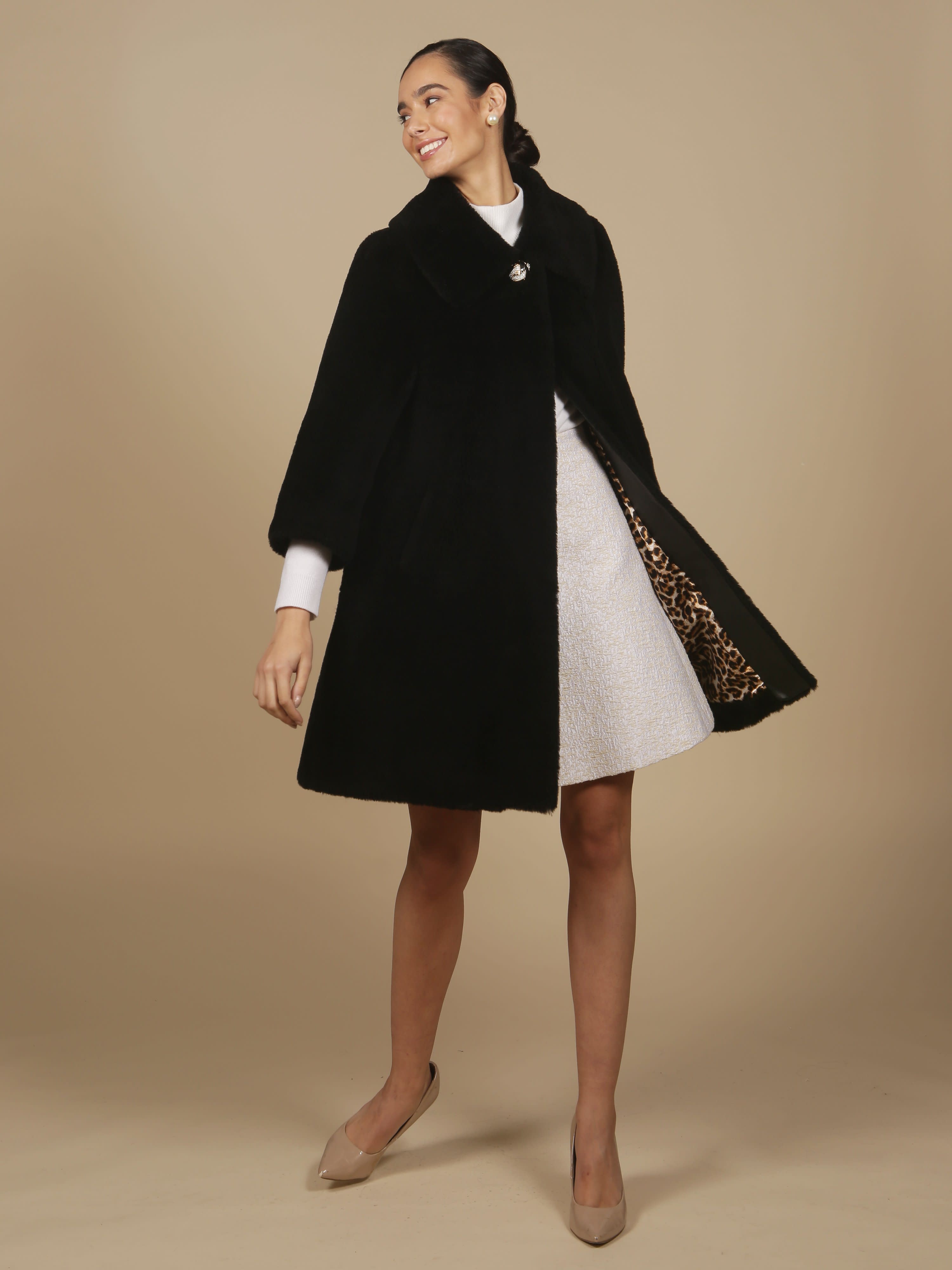 'The Lady Vanishes' 100% Wool Swing Coat In Nero | Santinni | Wolf