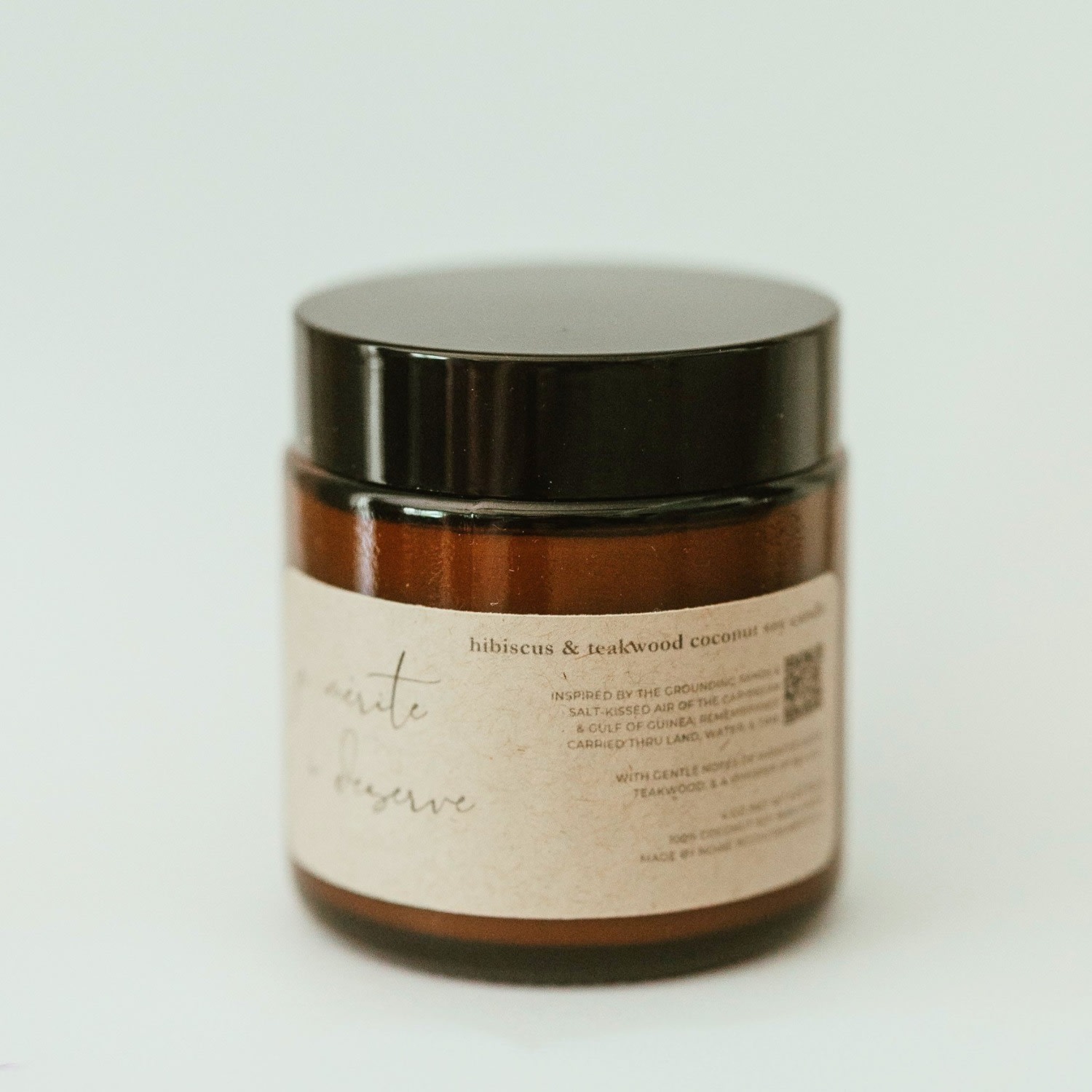 Neutrals Je Mérite Hibiscus & Teakwood Coconut Soy Travel Candle Jar | One Size | Je Mérite (I Deserve)