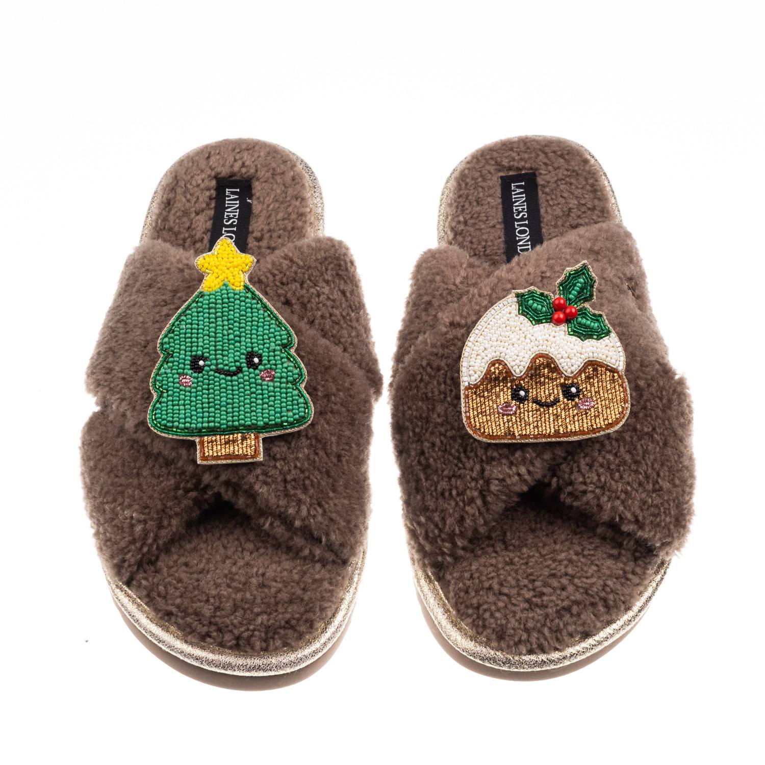 Laines London Women's Brown / Neutrals Laines Boucle Slippers With Christmas Lovable Pudding & Tree Brooches - Min In Brown