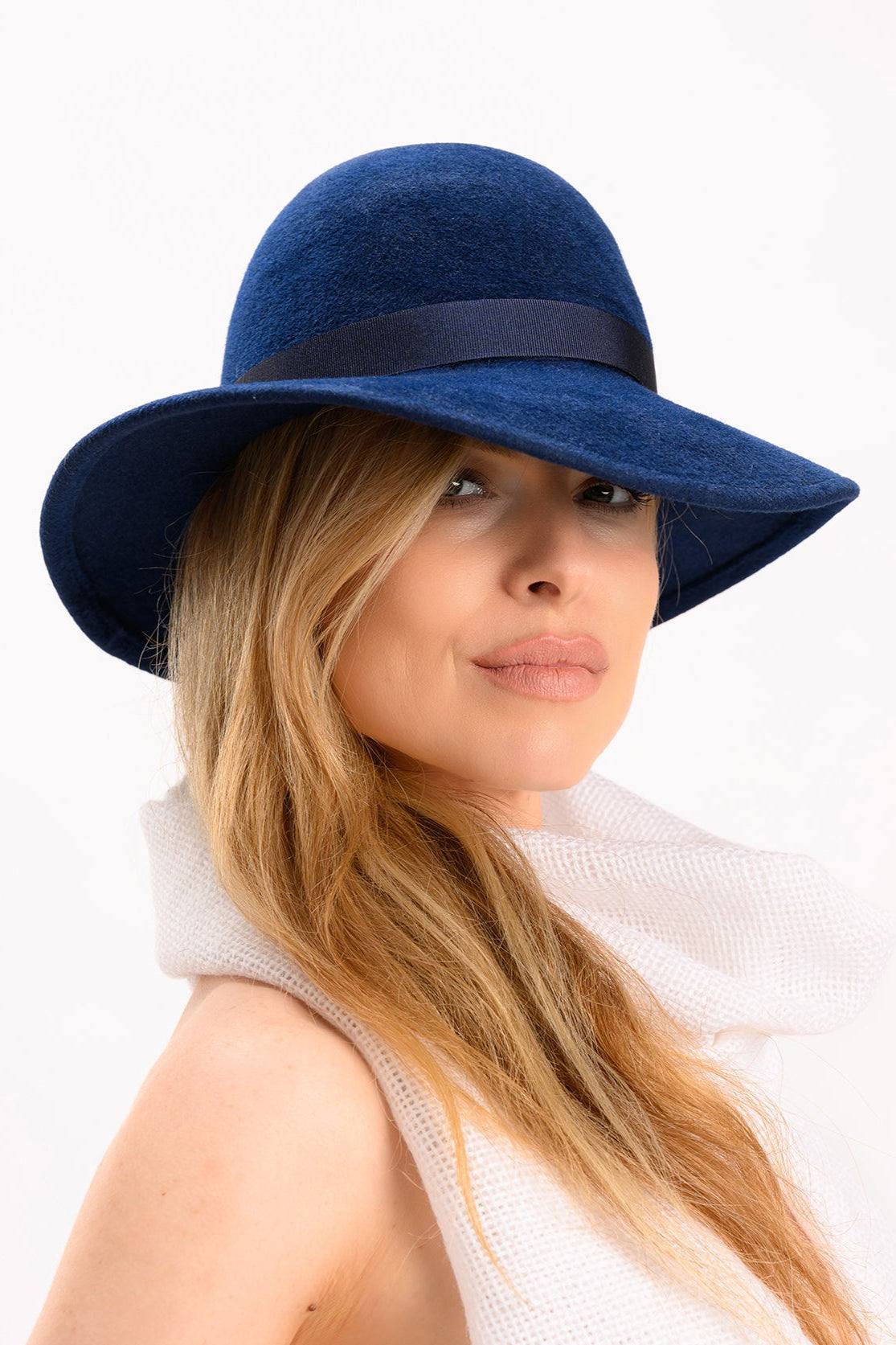 Blue Women's Round Crown Hat With A Wide Brim | 56Cm | Ginta