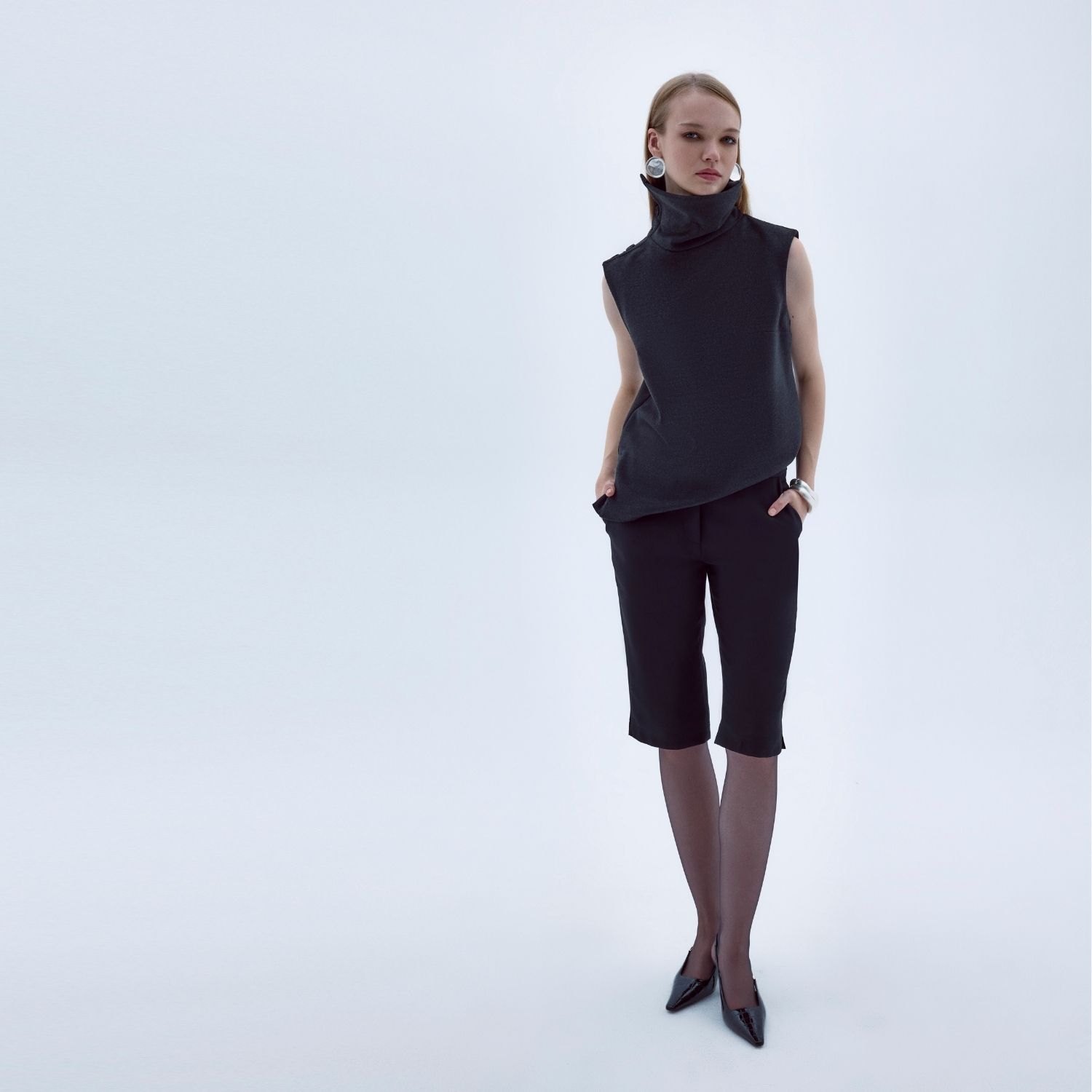 Nazli Ceren Women's Black Geena Sleevess Roll-neck Top In Black