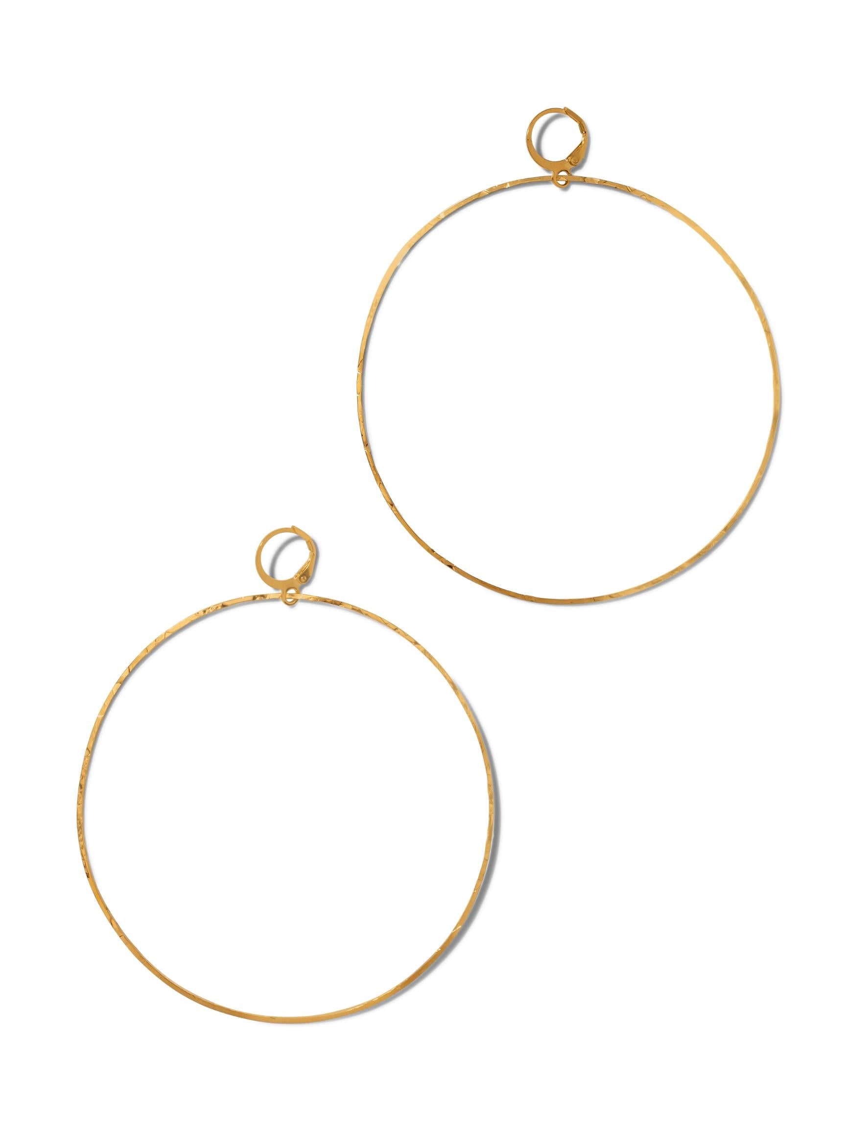 Jaredjamin Women's Gold Halo Textured Hoop Earrings