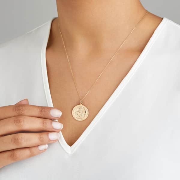 Lily & Roo Solid Gold Large Round St Christopher Medallion Necklace In Medallion