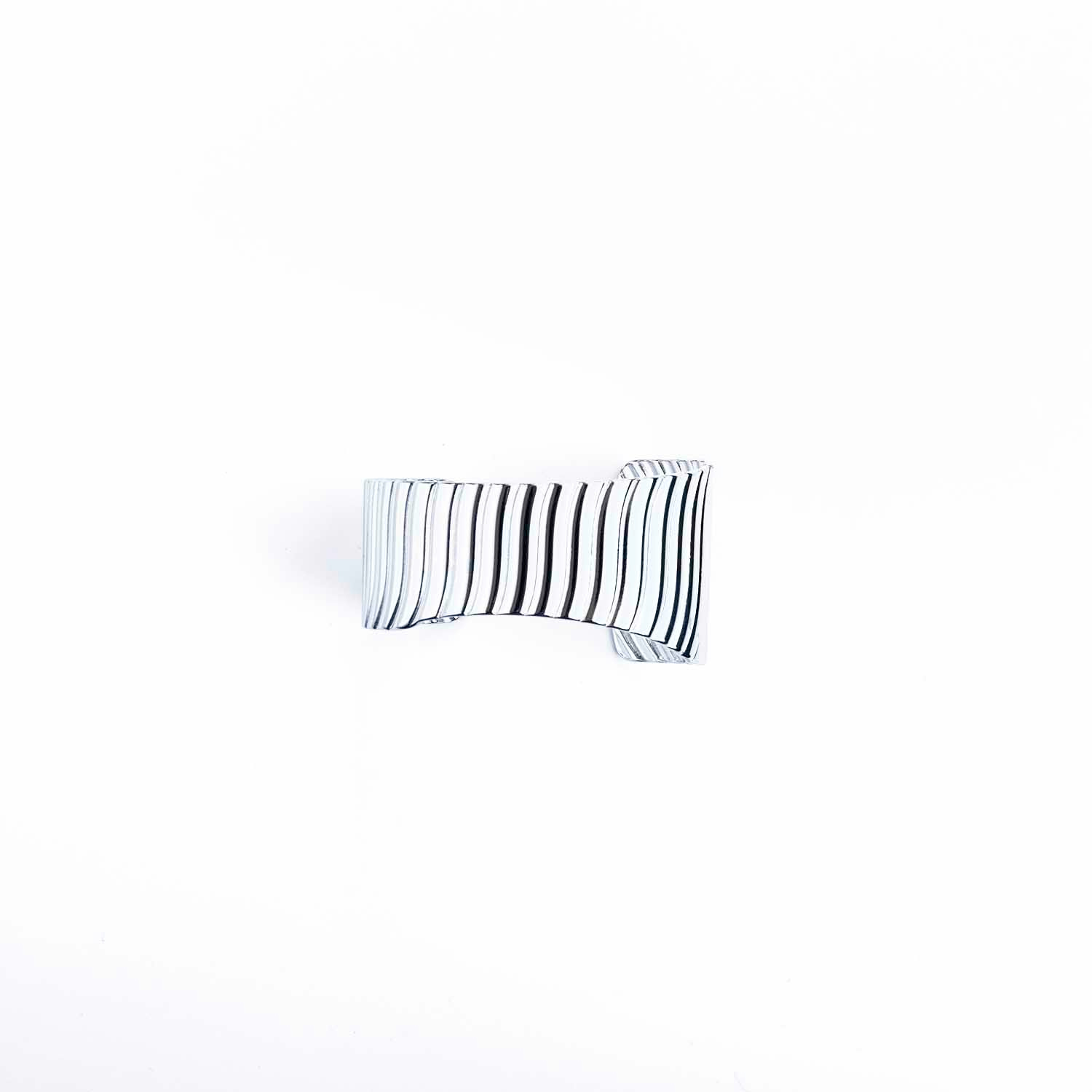 Superdivajewellery Women's Silver Montego Glow Cuff In Silver