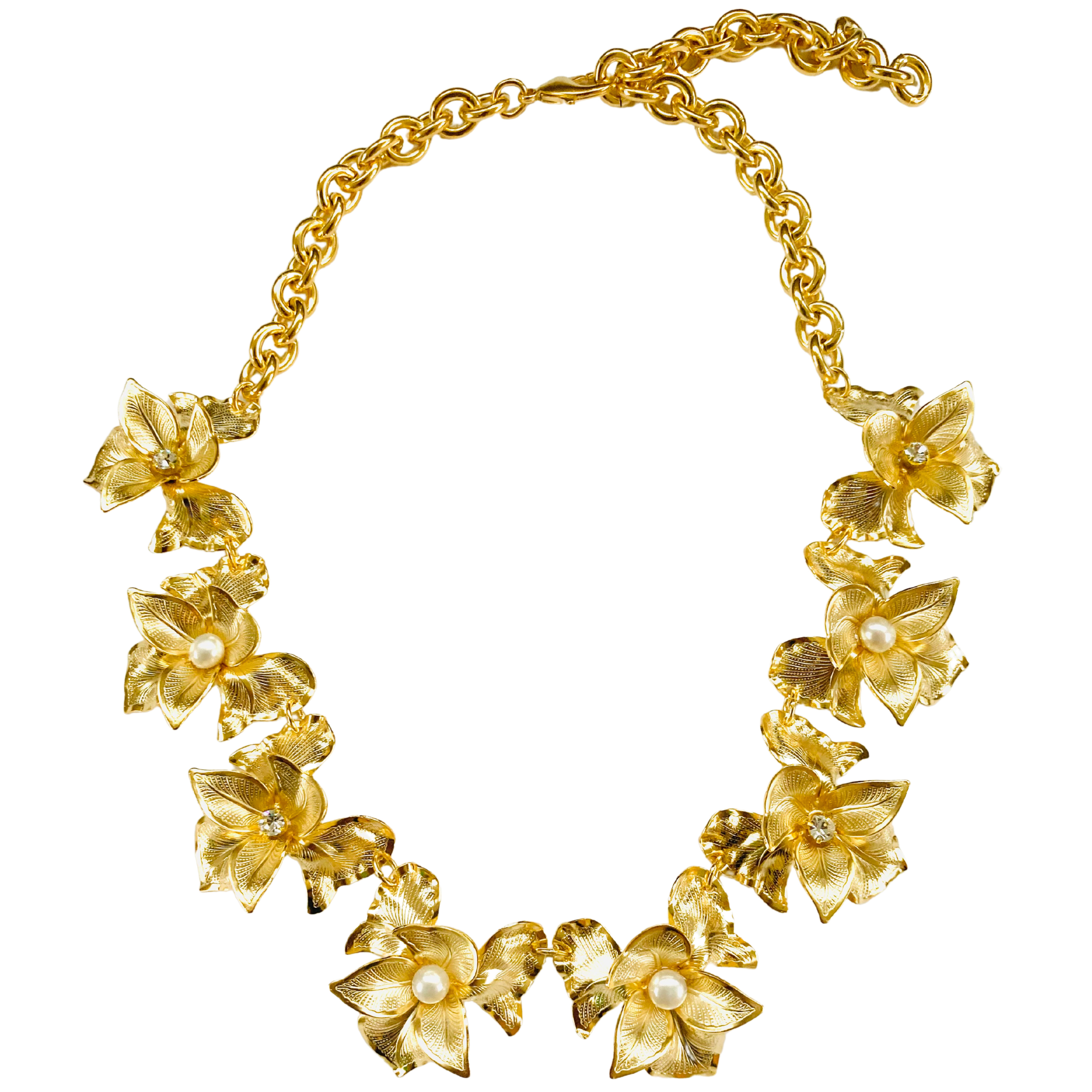 The Pink Reef Women's Necklace In Golden Orchid