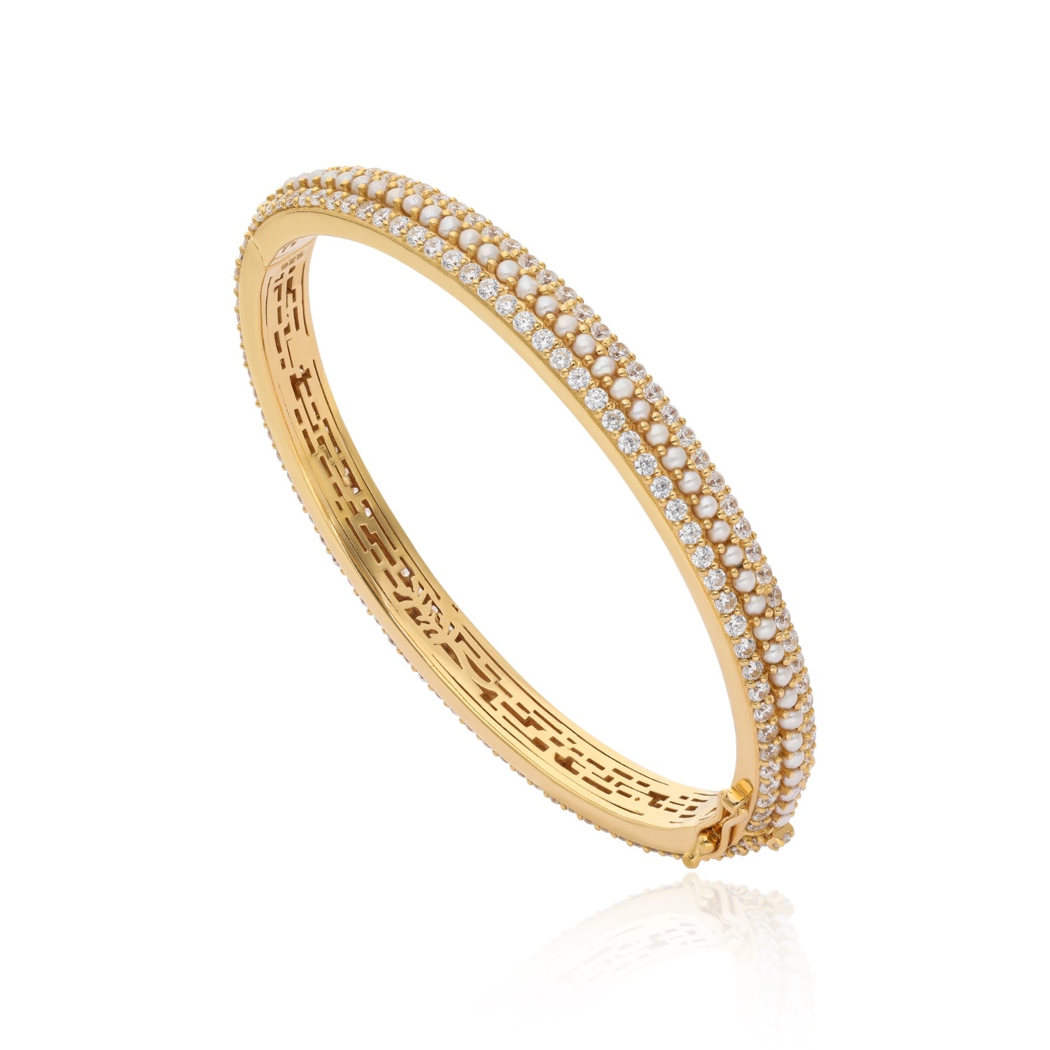 Preeti Sandhu Women's Gold / White Summer Sparkle Bracelet - Pearl
