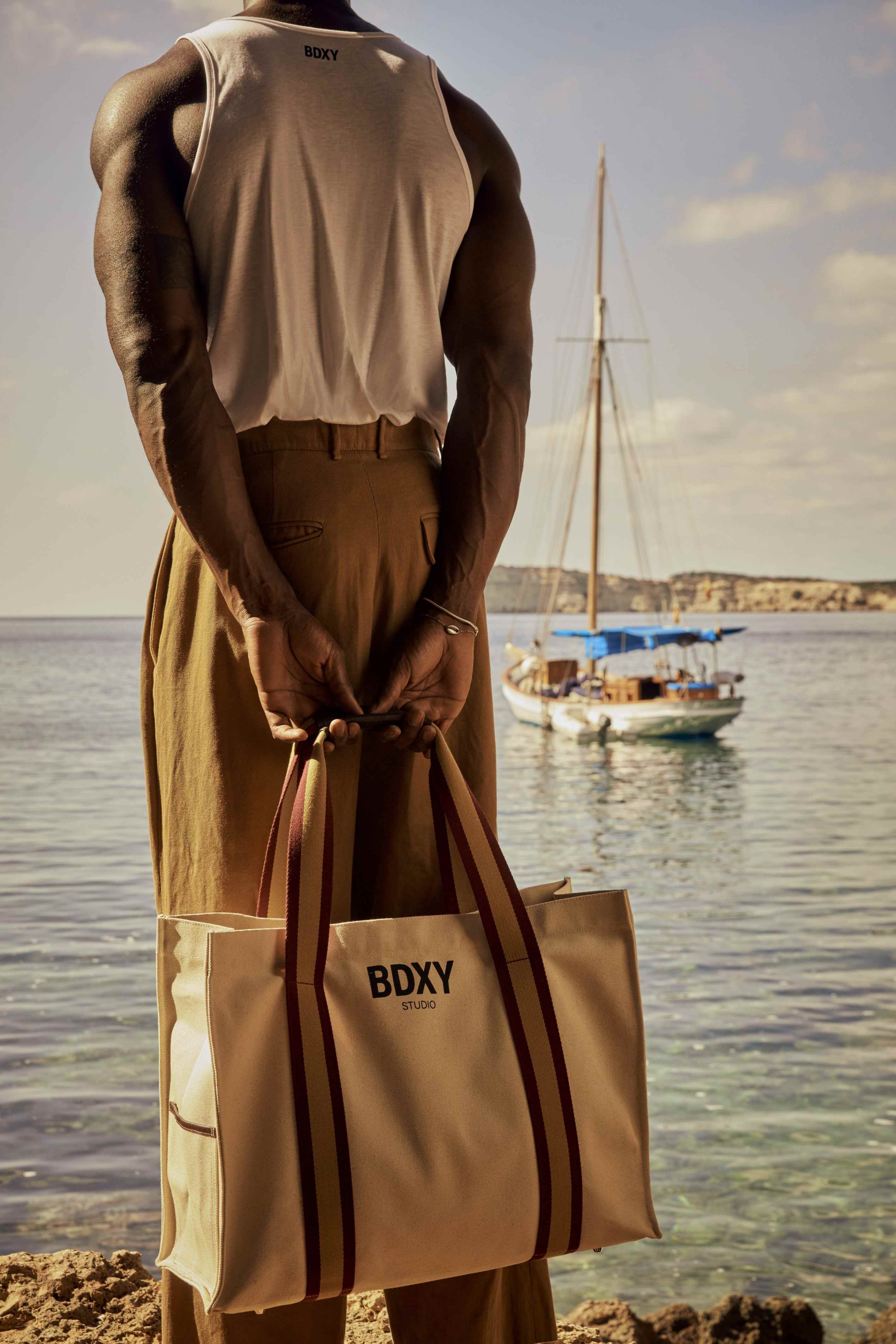 The Shutter Bag - Natural | BDXY Studio | Wolf & Badger