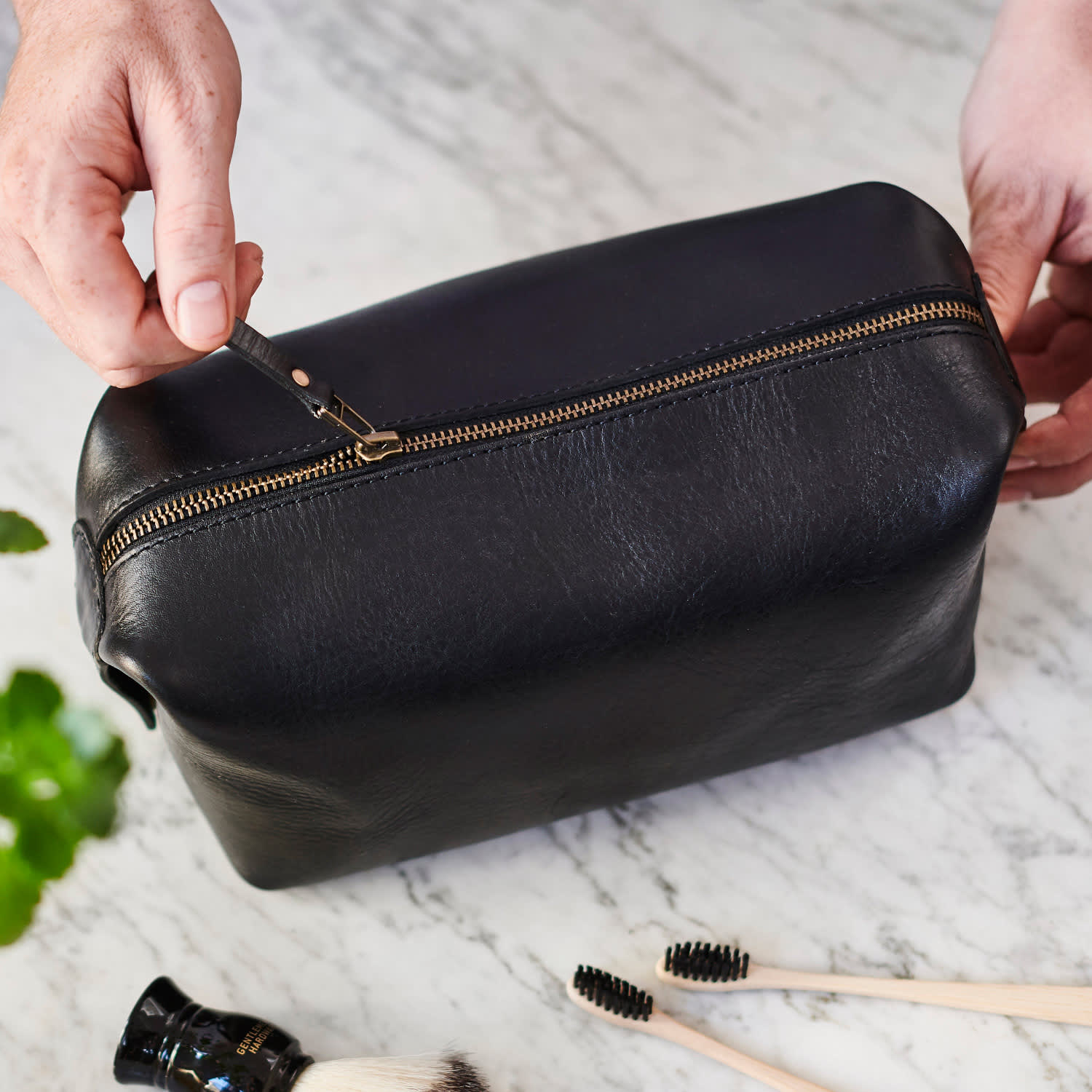 Walter Black Textured Leather Wash Bag