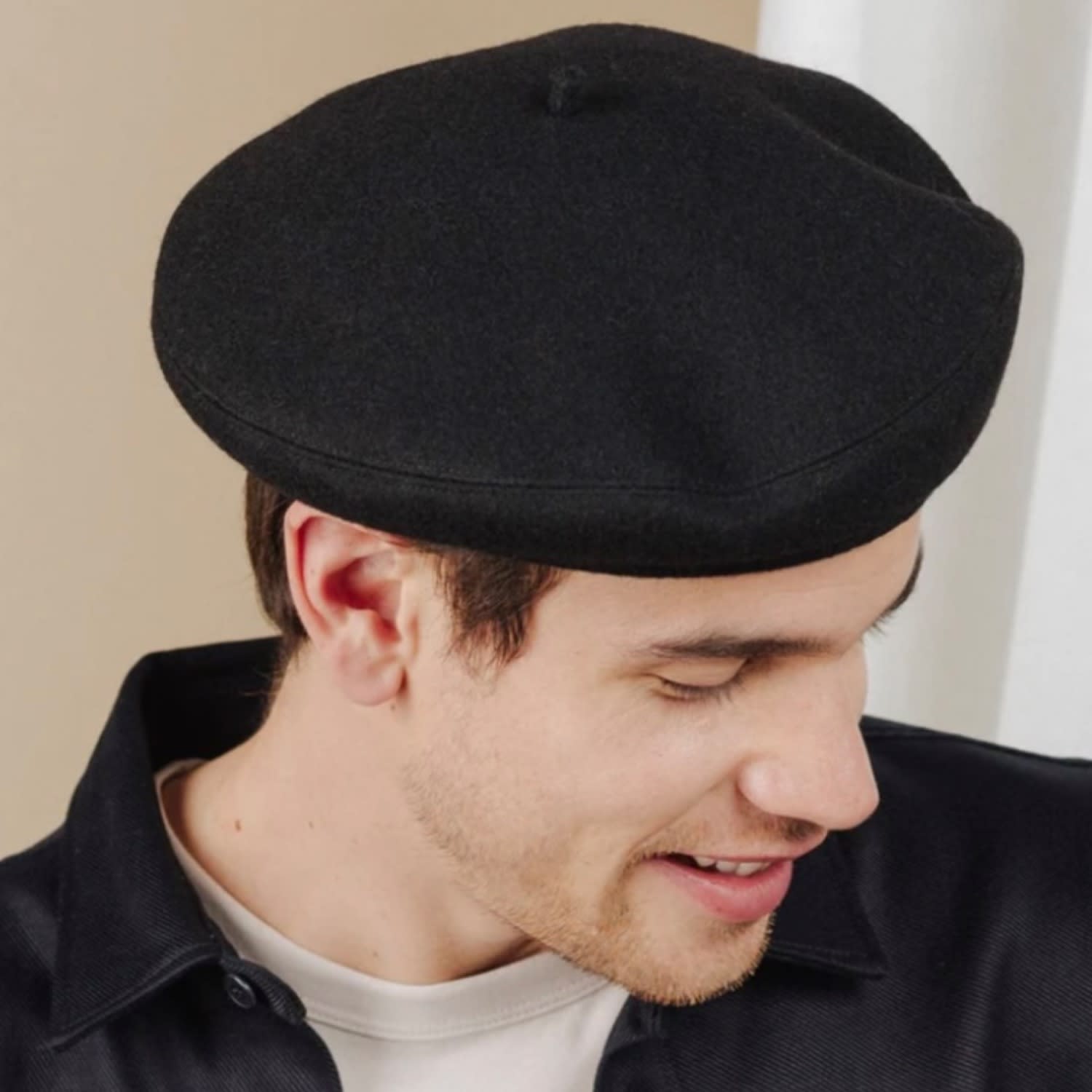 Beret Wool Navy | Anthony Peto | Wolf & Badger