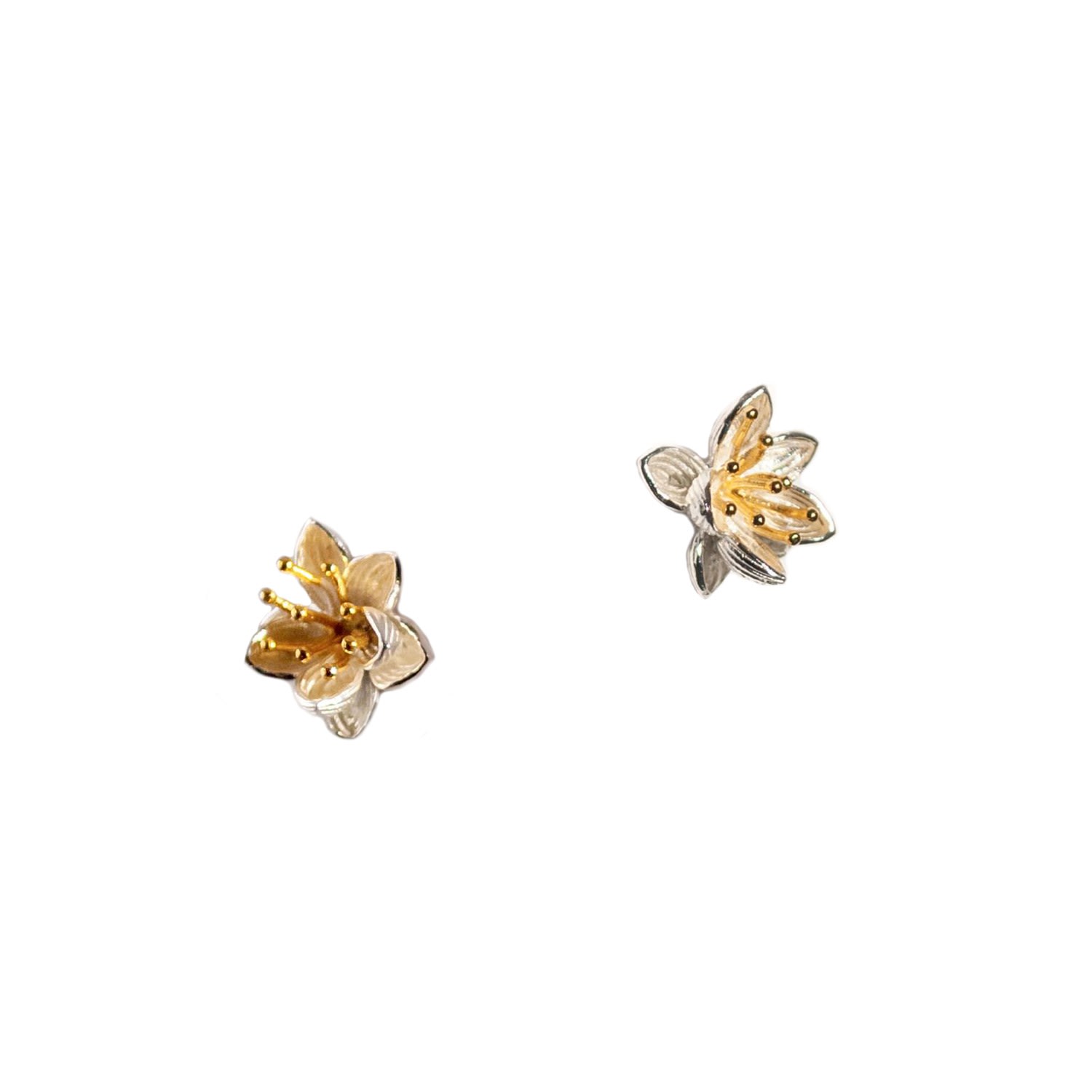 Women’s Gold / Silver Sweet Lotus Flower Stud Earrings Marie June Jewelry