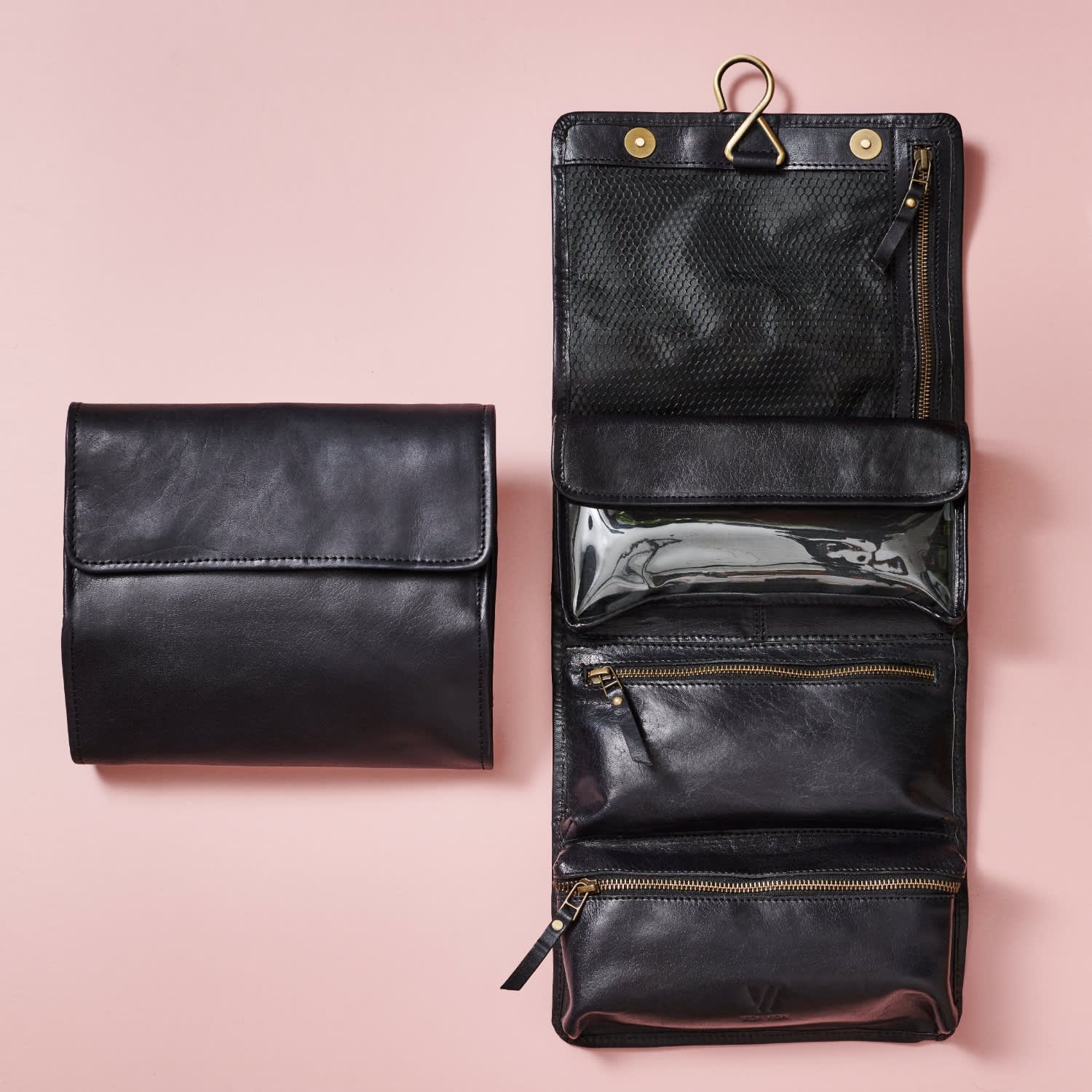 Hanging Black Leather Wash Bag, VIDA VIDA